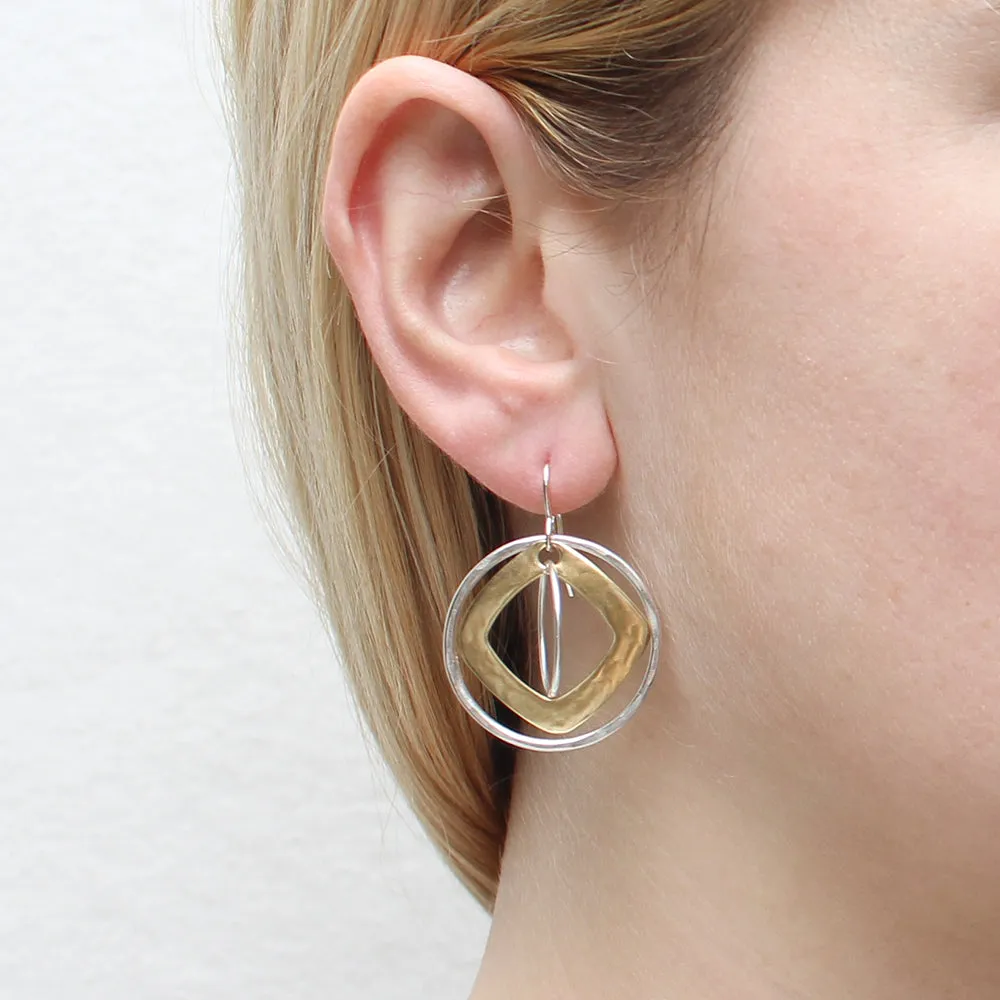 Cutout Diamond with Rings Earring