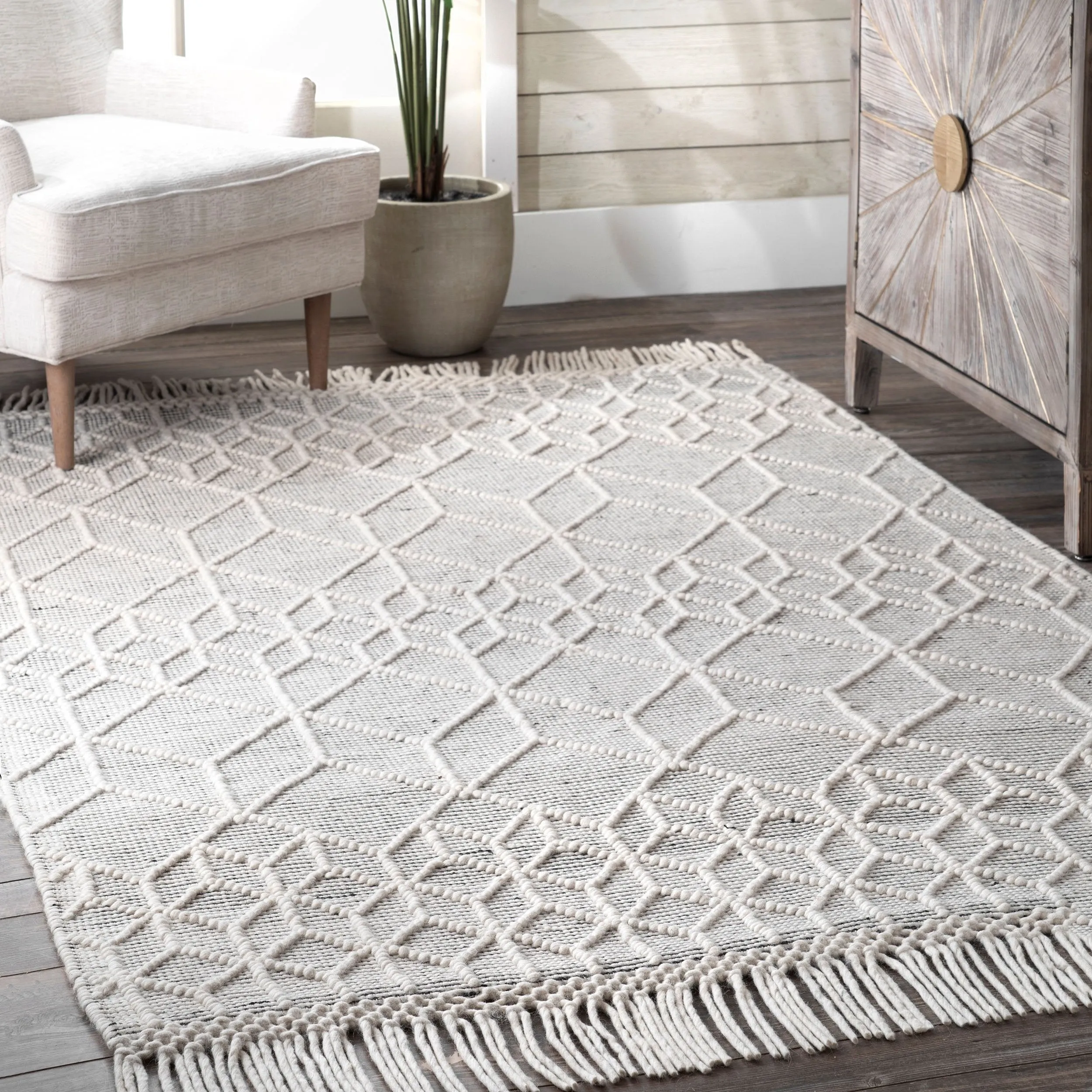 DASSAH TEXTURED GEOMETRIC