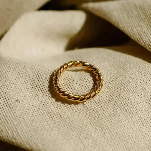 Dea Dia - Twisted Rope Ring Band (Brass)