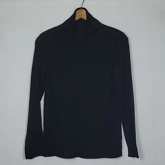 Eileen Fisher Black Lightweight Turtleneck Sweater 100% Merino Wool Size XS