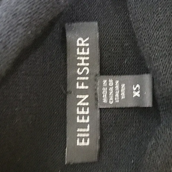 Eileen Fisher Black Lightweight Turtleneck Sweater 100% Merino Wool Size XS