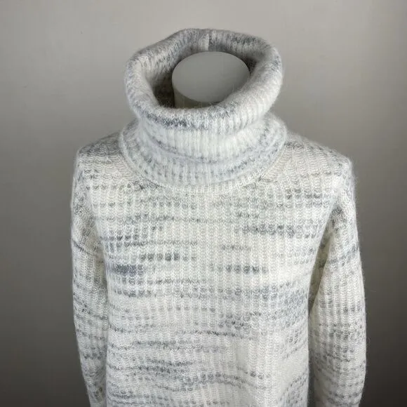 EVERLANE  S Alpaca Wool Blend Mark Knit Turtleneck Cozy Chunky Knit  Sweater