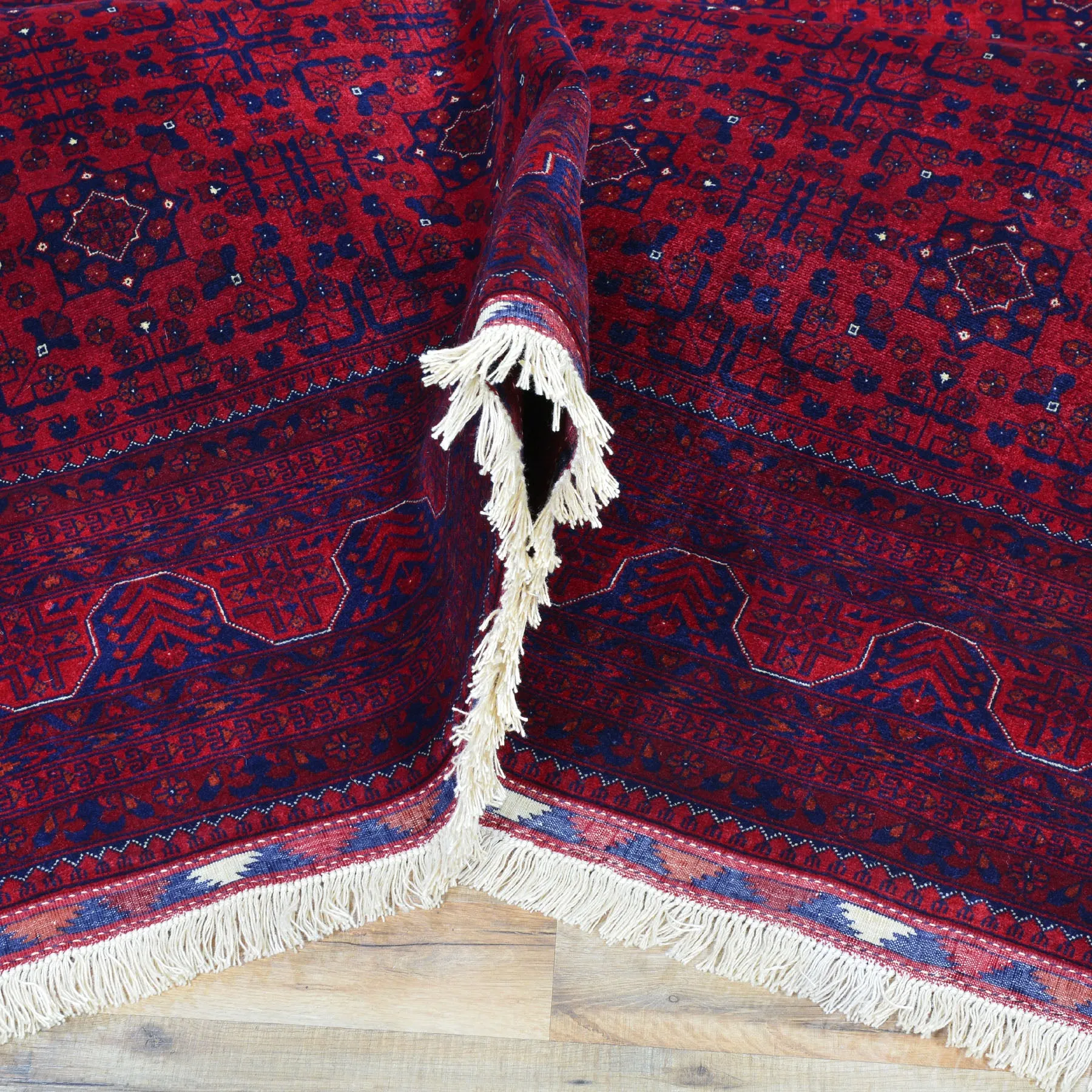 Fine Hand-Knotted Turkmen Tribal Traditional Wool Rug (Size 6.8 X 9.9) Brral-6717