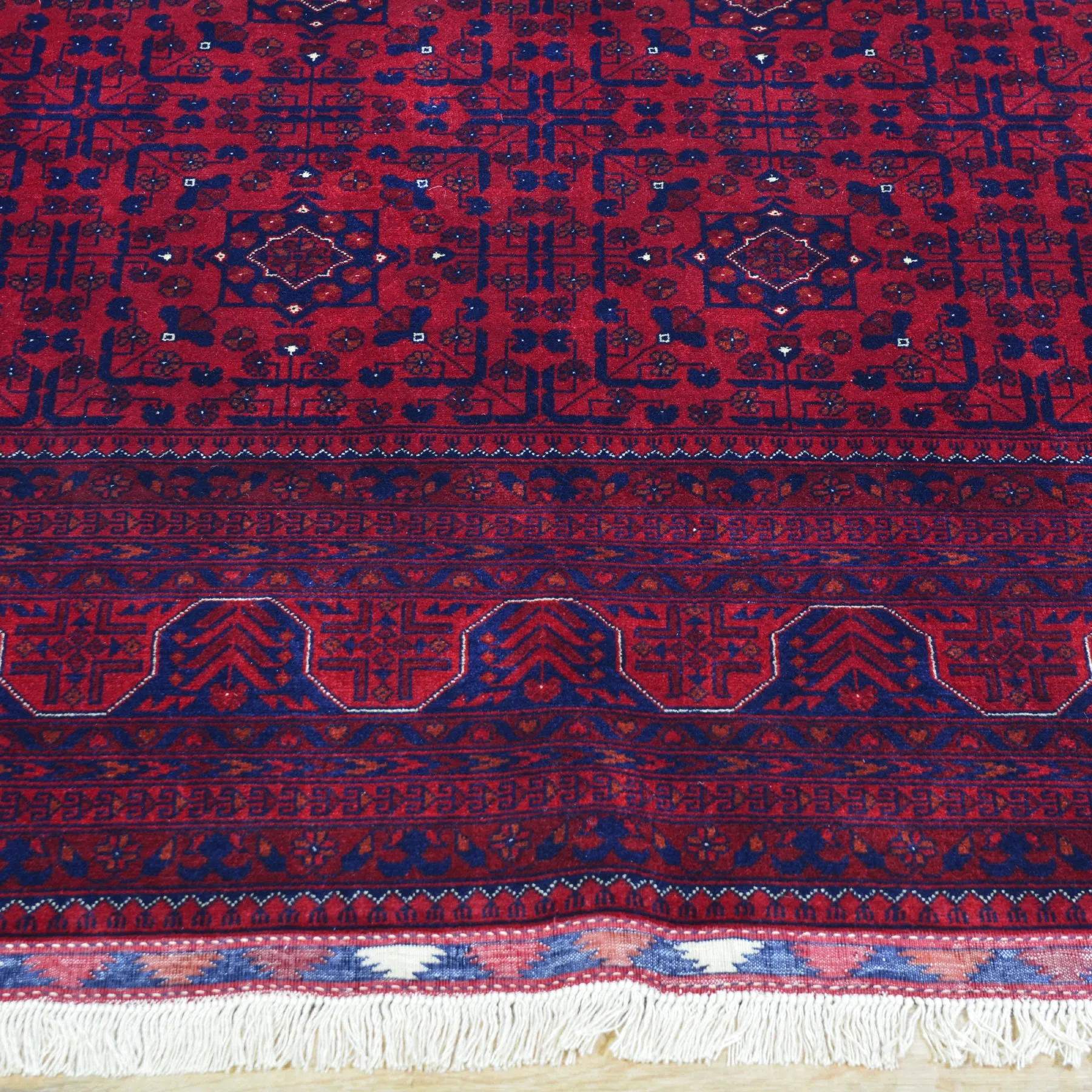 Fine Hand-Knotted Turkmen Tribal Traditional Wool Rug (Size 6.8 X 9.9) Brral-6717
