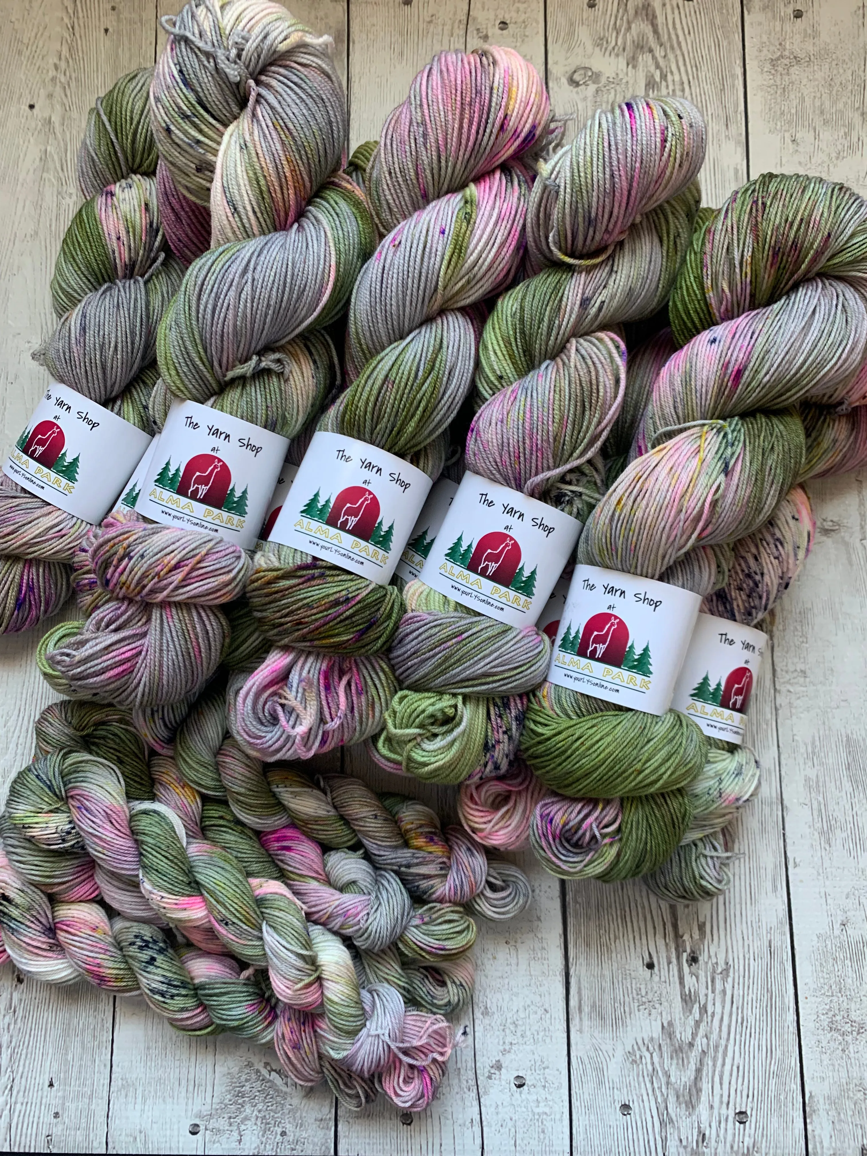 FOGGY MEADOWS™ HandPainted Speckled MULTIPLE BASES - RTS