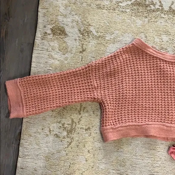 Free People Maybe Baby Chunky Crochet Knit Sweater Oversized Pink Fisherman