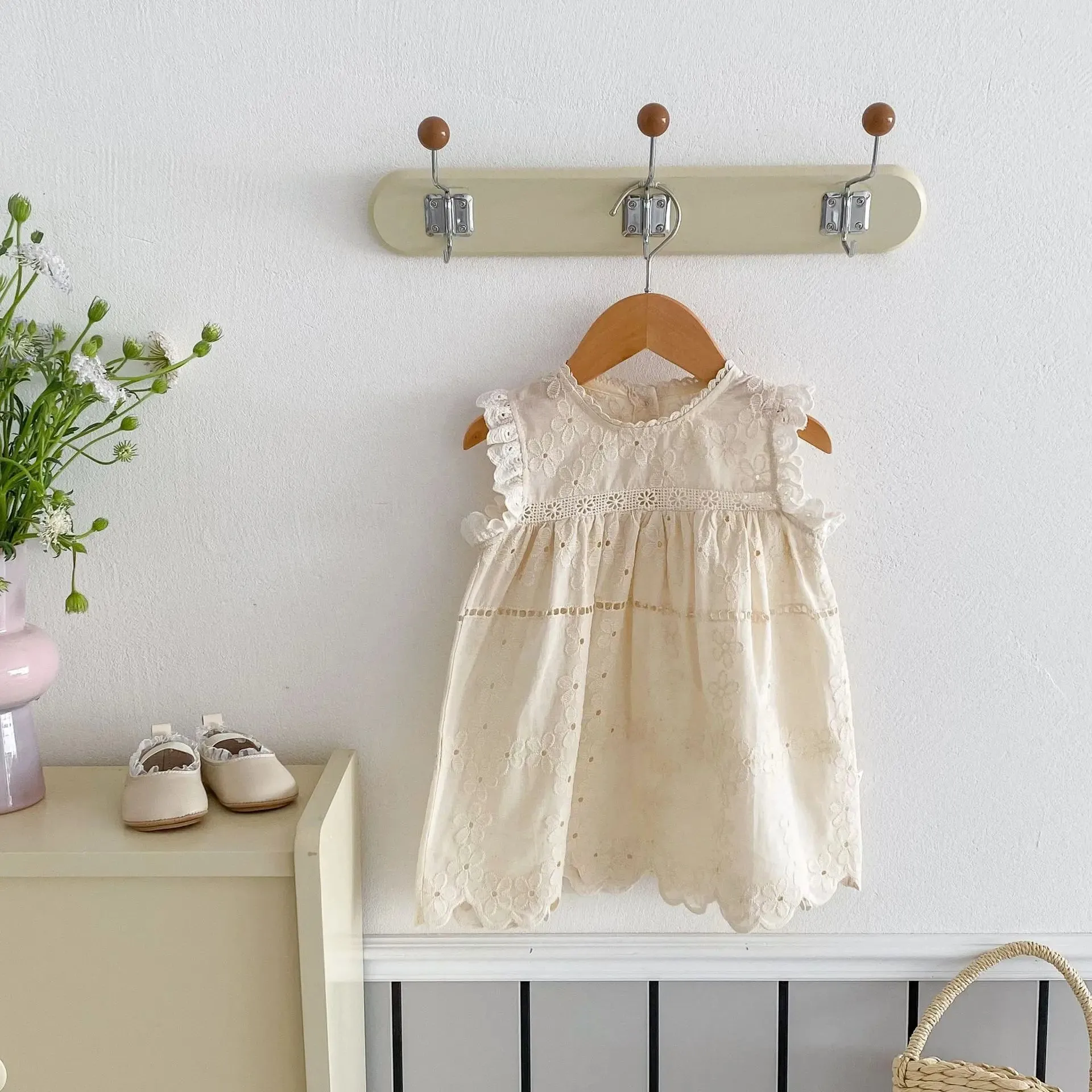 Frilled Sleeve Floral Embroidery Summer Dress