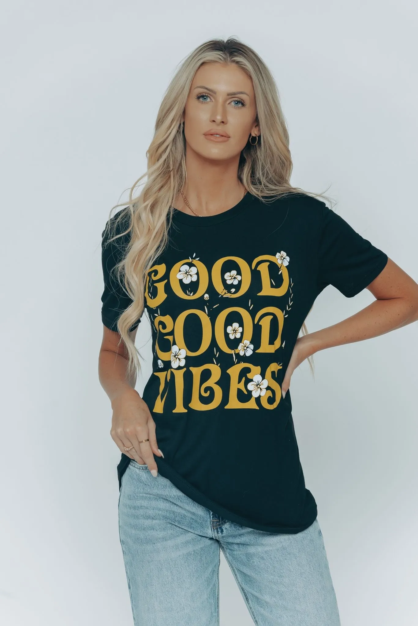 Good Good Vibes Top
