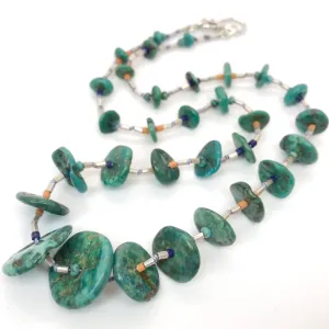 Graduated Size Turquoise Disc and Silver Necklace