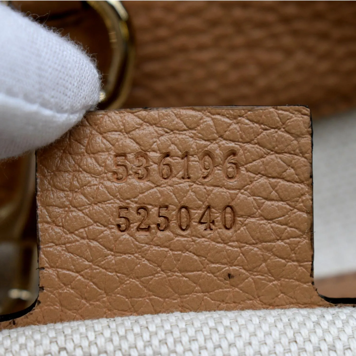 GUCCI Medium Soho Chain Pebbled Leather Tote Bag Beige 536196