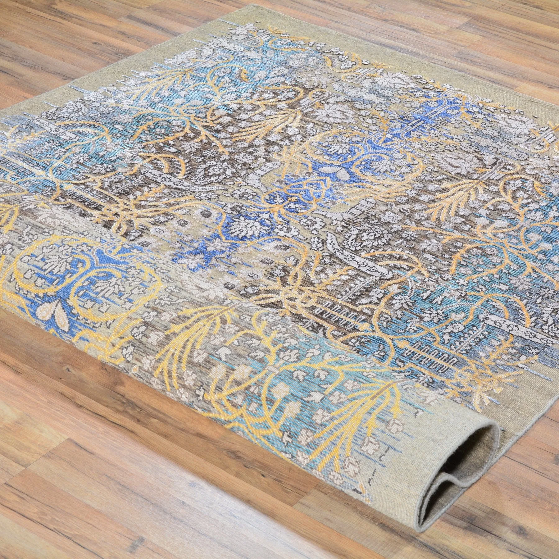 Hand-Knotted Abstract Design Wool/Silk Rug (Size 5.0 X 7.0) Brral-6531