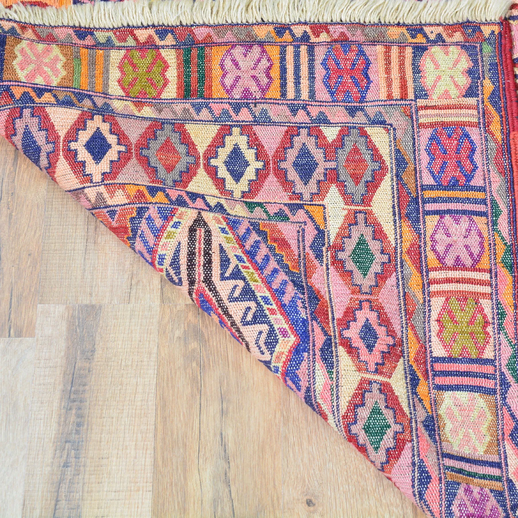 Hand-Knotted And Soumak Tribal Handmade Knotted Wool Rug (Size 4.0 X 5.4) Brrsf-951