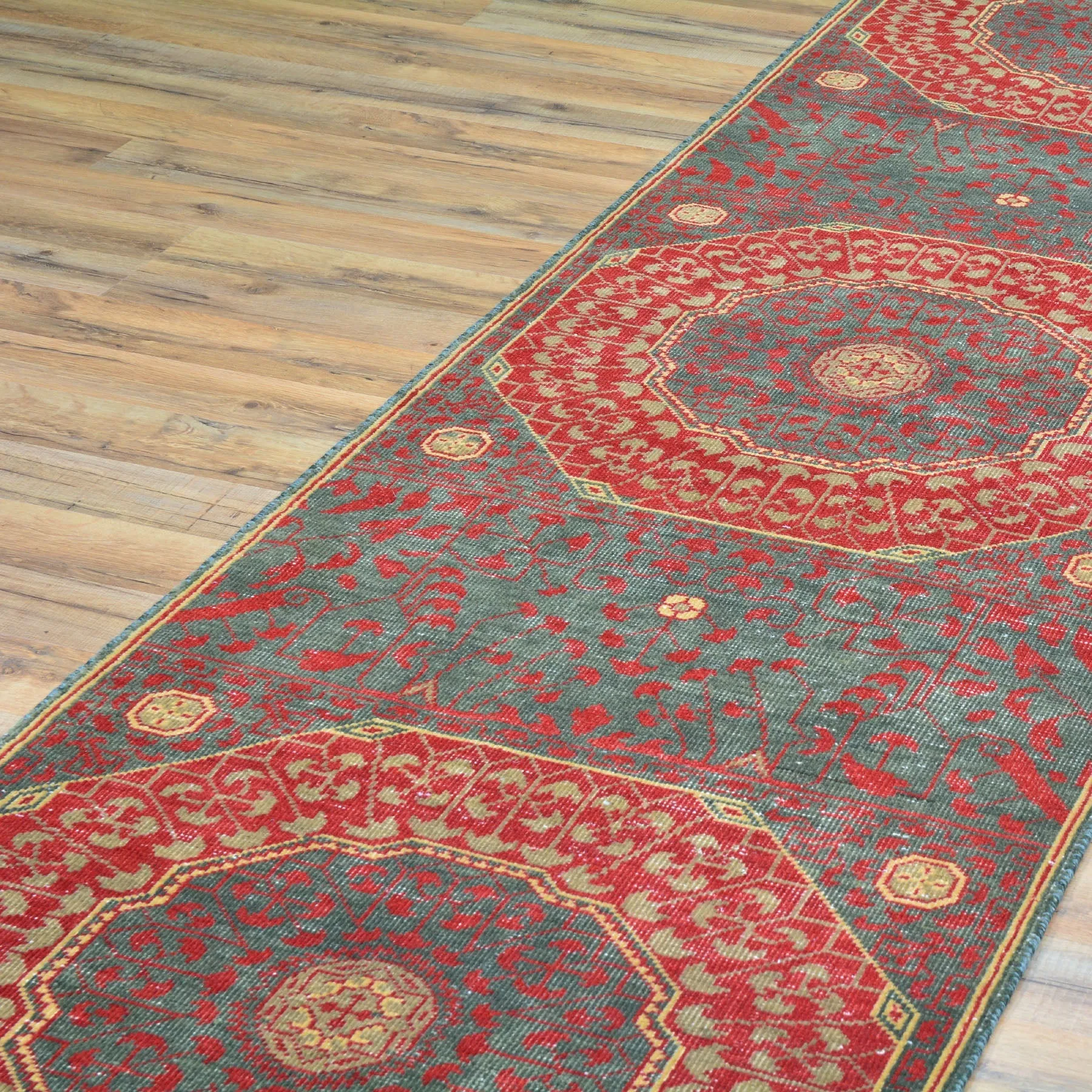 Hand-Knotted Antique Mamluk Design 100% Wool Rug (Size 2.7 X 10.0) Cwral-1806