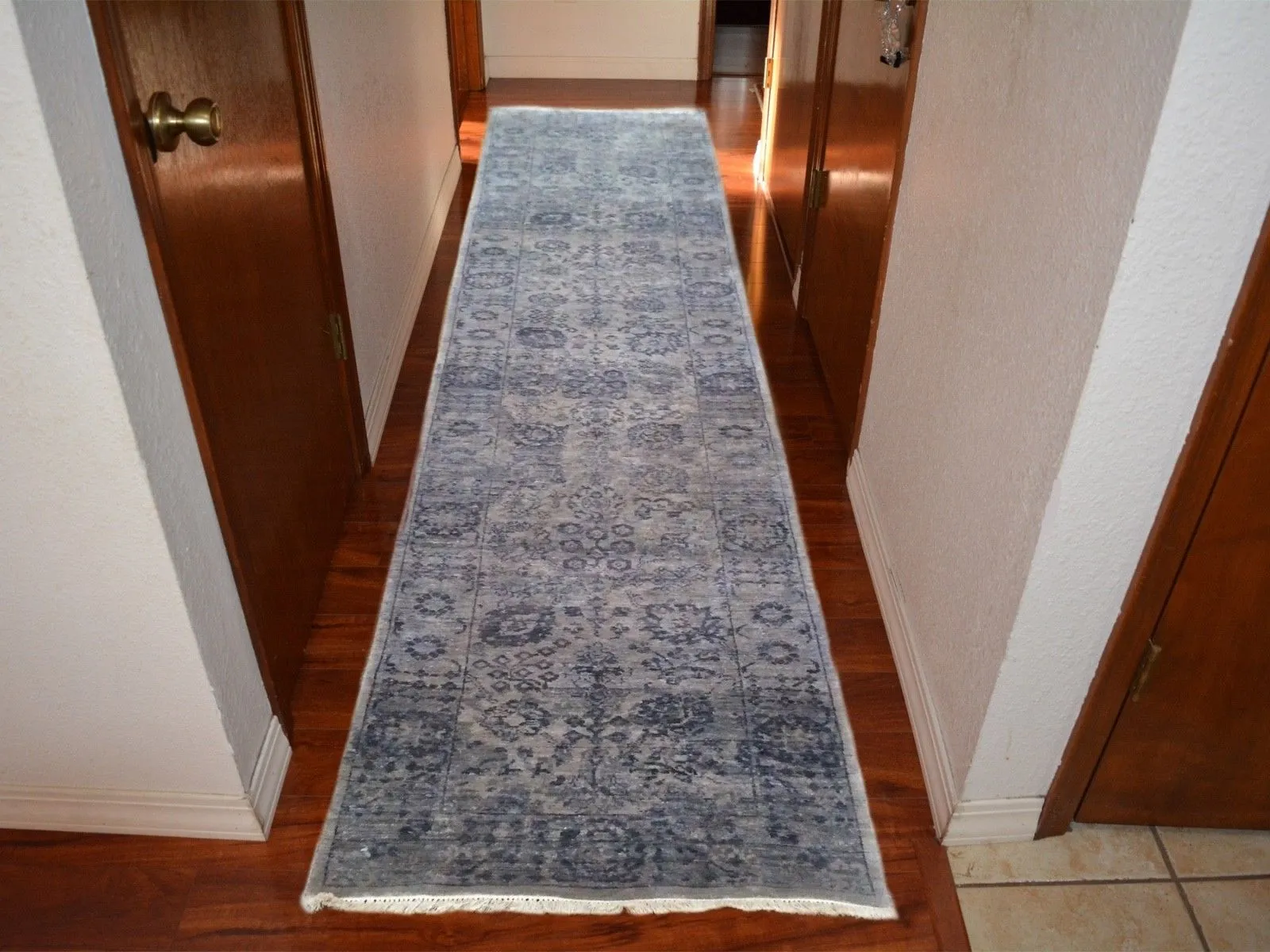 Hand-Knotted Bamboo Silk Runner Modern Handmade 100% Wool (Size 2.5 X 11.6) Brrsf-258