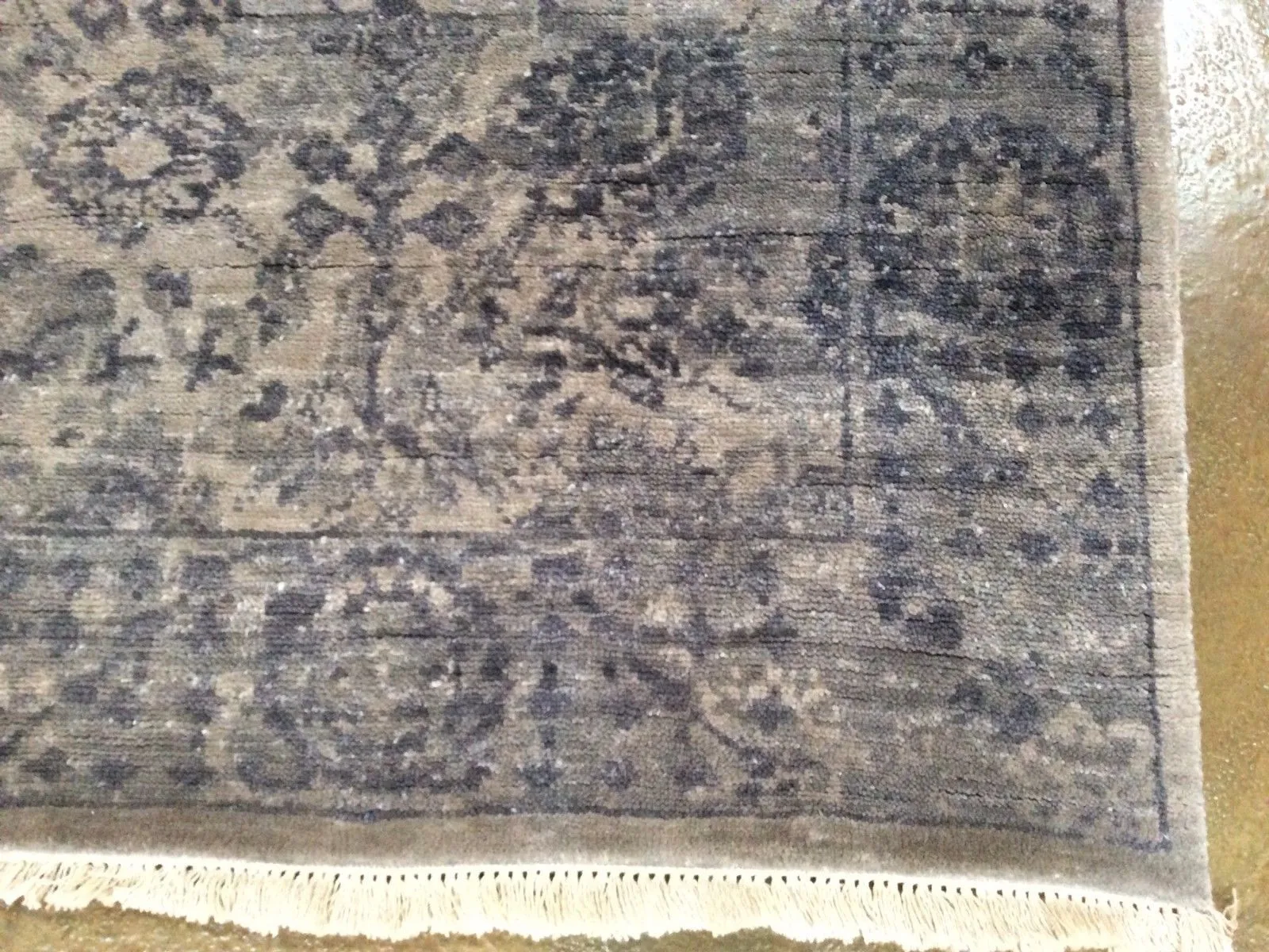 Hand-Knotted Bamboo Silk Runner Modern Handmade 100% Wool (Size 2.5 X 11.6) Brrsf-258