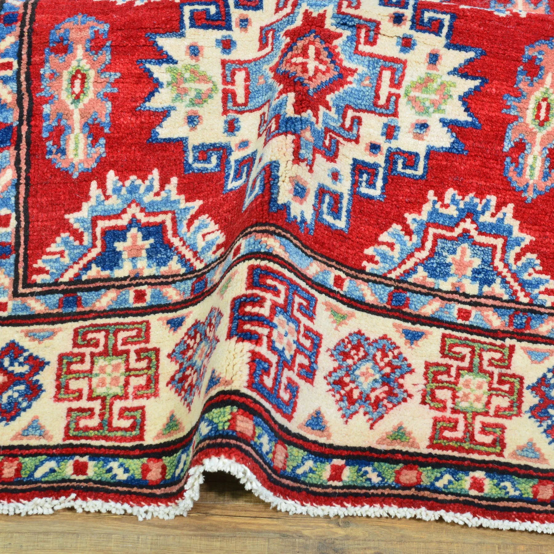 Hand-Knotted Caucasian Design Kazak Wool Handmade Rug (Size 2.9 X 4.2) Cwral-10614