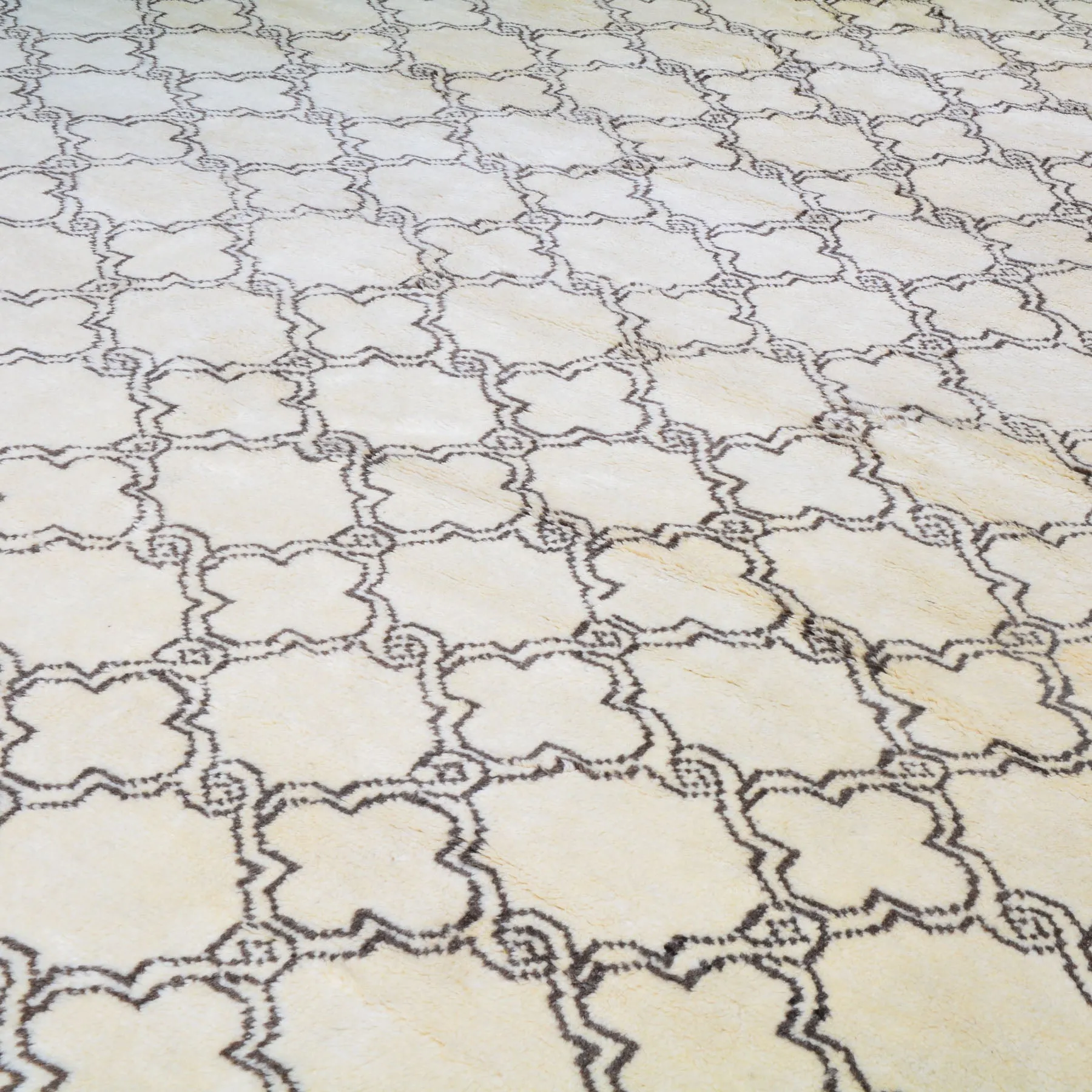 Hand-Knotted Fine Oriental Geometric Berber Gabbeh Wool Rug (Size 9.3 X 11.7) Brral-1182