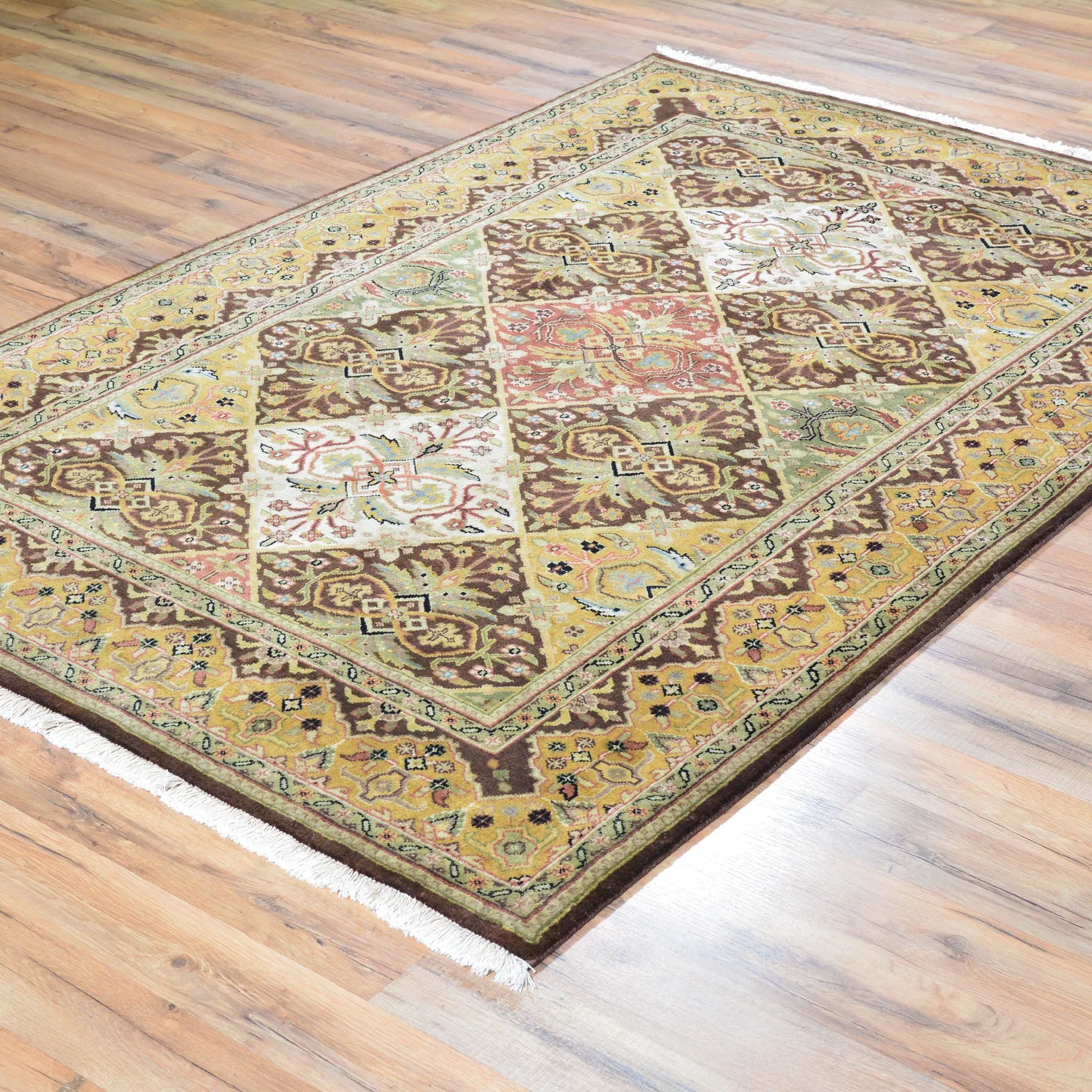 Hand-Knotted Fine Rajasthan Traditional Wool Handmade Rug (Size 4.2 X 6.2) Brral-2391