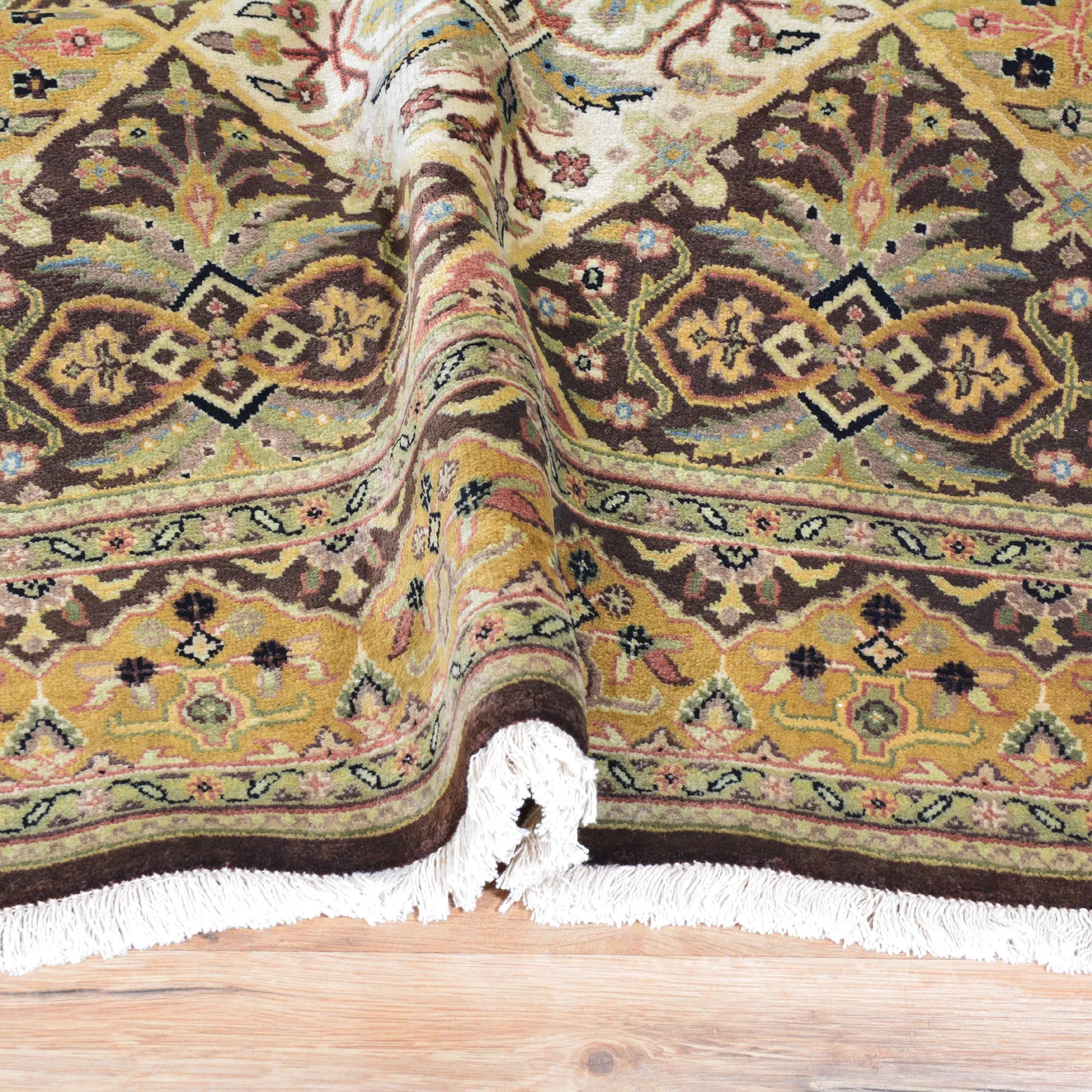 Hand-Knotted Fine Rajasthan Traditional Wool Handmade Rug (Size 4.2 X 6.2) Brral-2391
