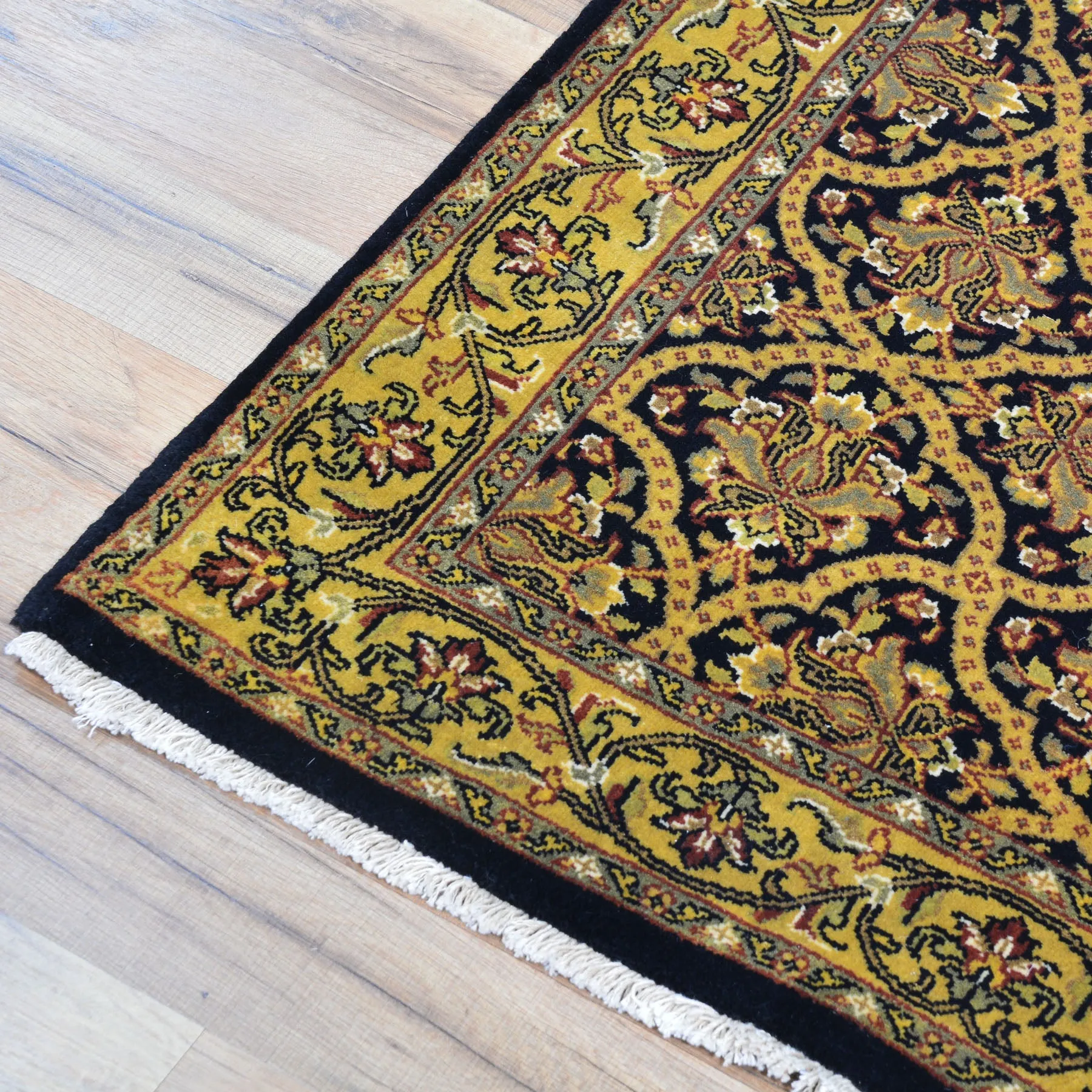 Hand-Knotted Fine T Wash Indian Traditional Handmade Wool Rug (Size 2.10 X 5.0) Cwral-75