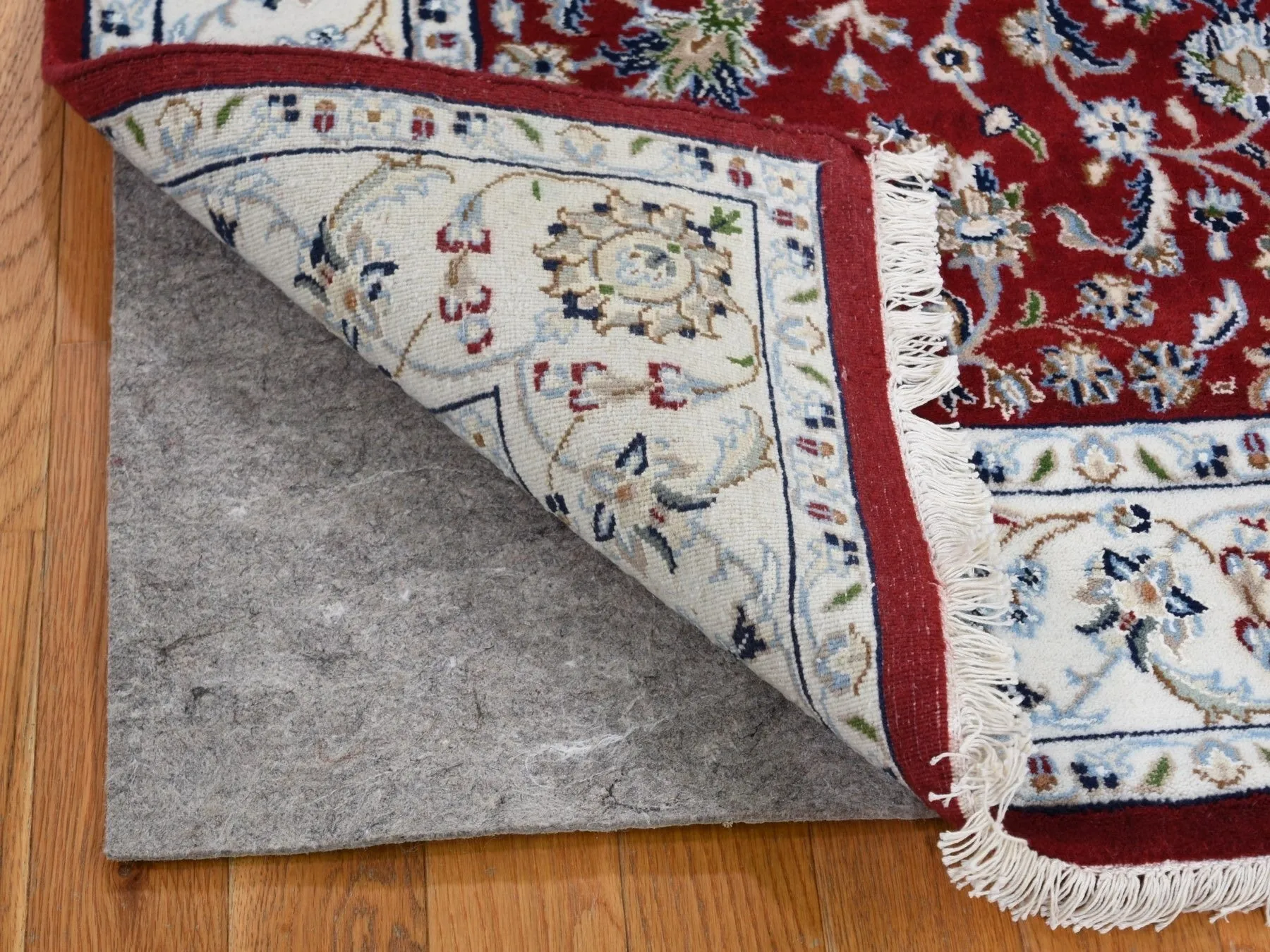 Hand-Knotted Fine Wool Silk Persian Nain Design Rug (Size 3.5 X 5.1) Cwral-7449