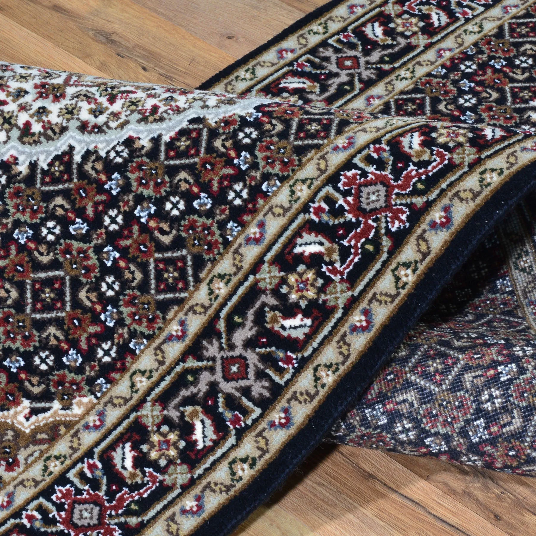 Hand-Knotted Indo Traditional Classic Design Rug (Size 2.6 X 8.2) Brral-4512