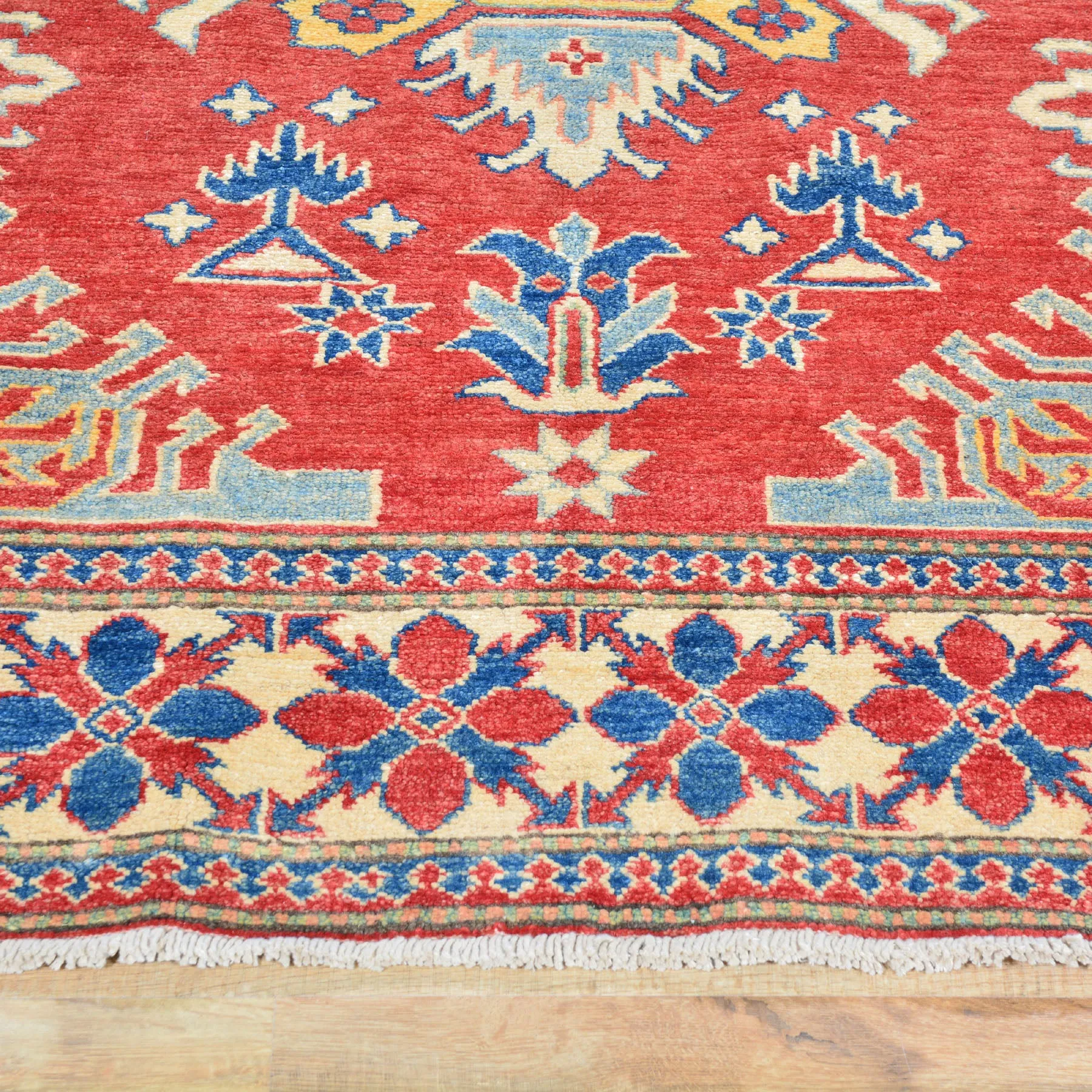 Hand-Knotted Kazak Traditional Design Wool Rug (Size 4.3 X 5.10) Brral-510