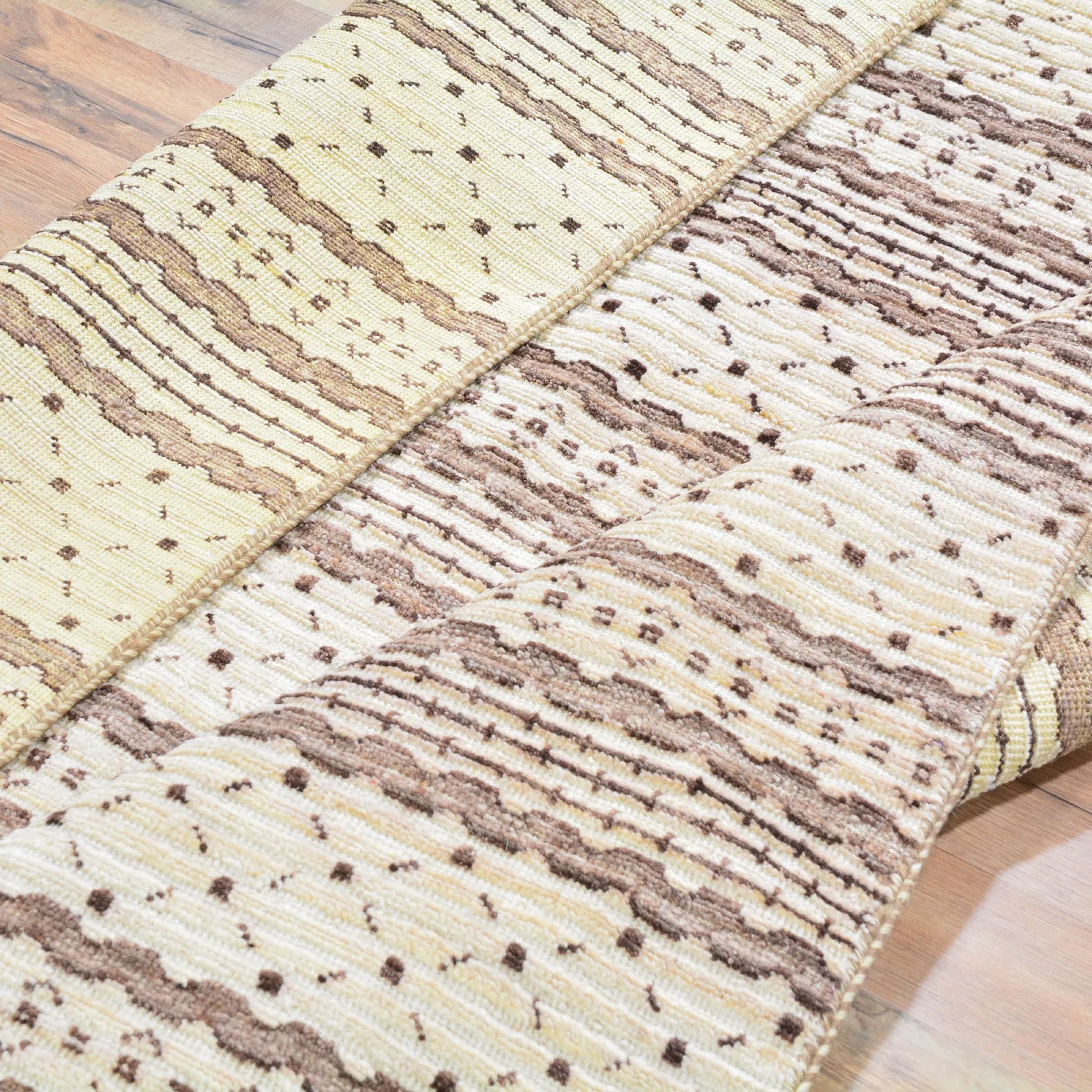 Hand-Knotted Modern Gabbeh Style Wool Rug (Size 4.7 X 6.7) Brral-807
