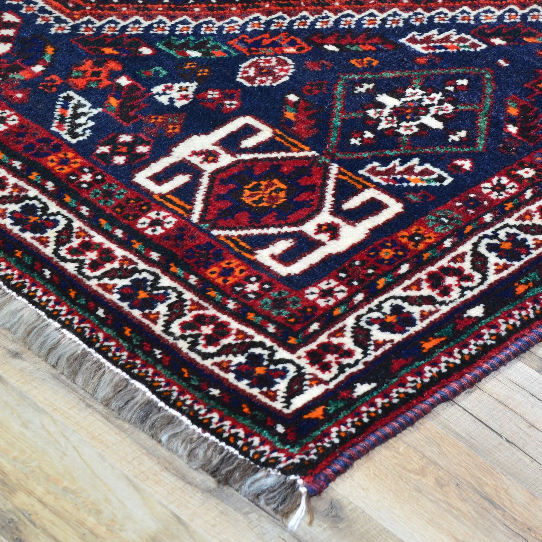 Hand-Knotted Oriental Persia Tribal Wool Rug (Size 3.11 X 5.3) Cwral-7800