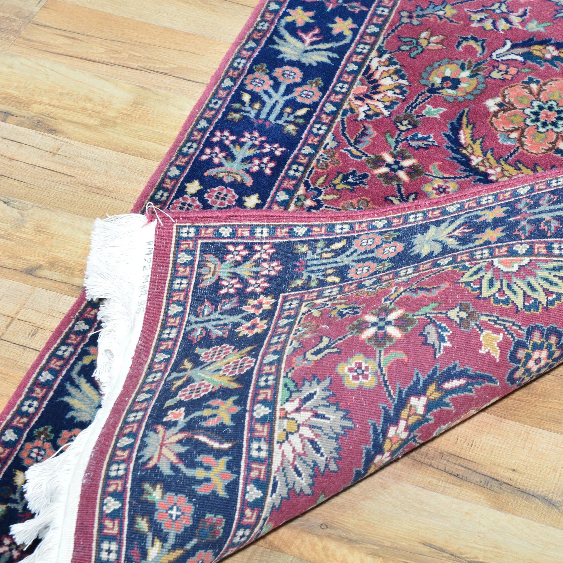 Hand-Knotted Oriental Traditional Design Wool Handmade Rug (Size 2.3 X 3.8) Cwral-5793
