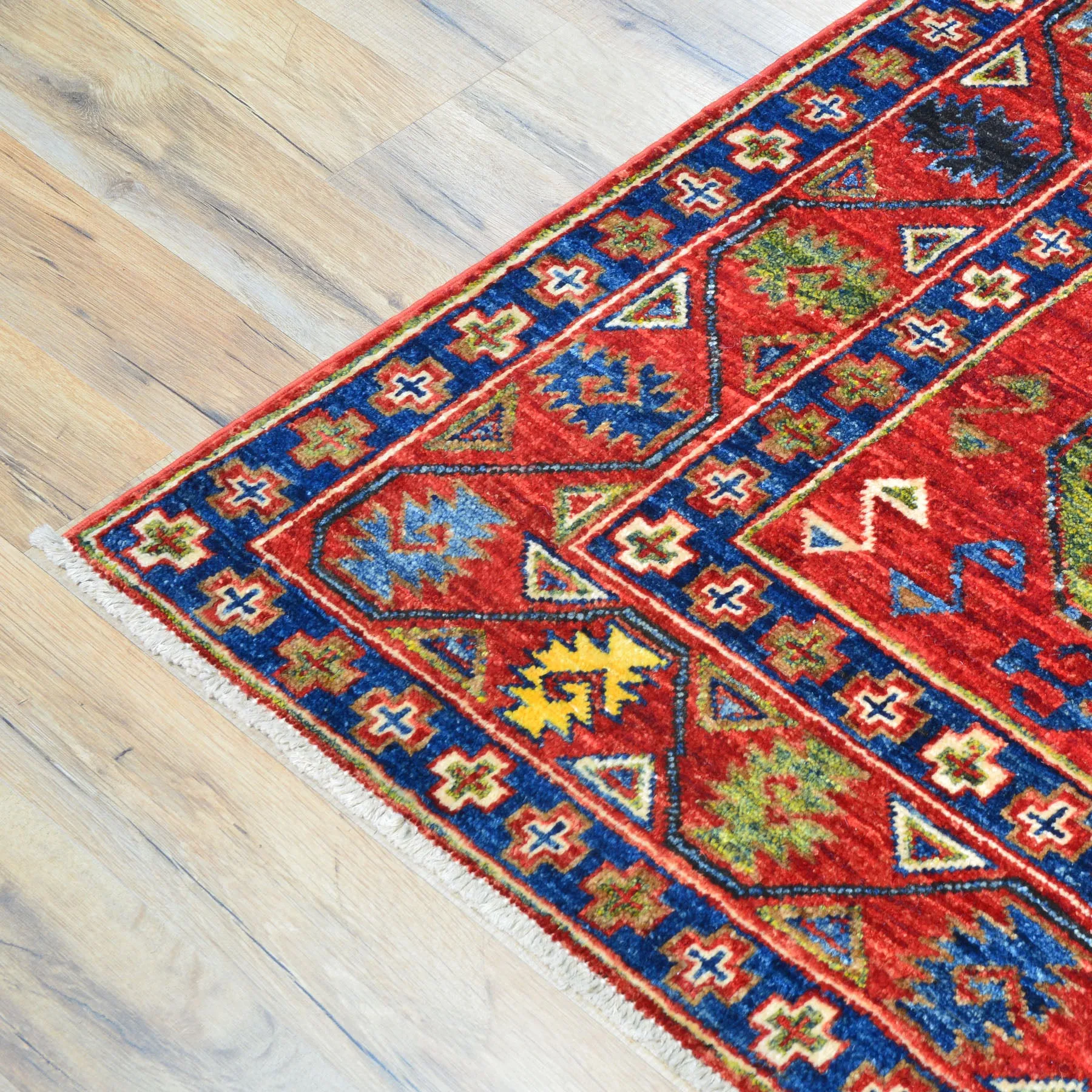 Hand-Knotted Oriental Tribal Handmade 100% Wool Rug (Size 5.0 X 6.8) Cwral-10044