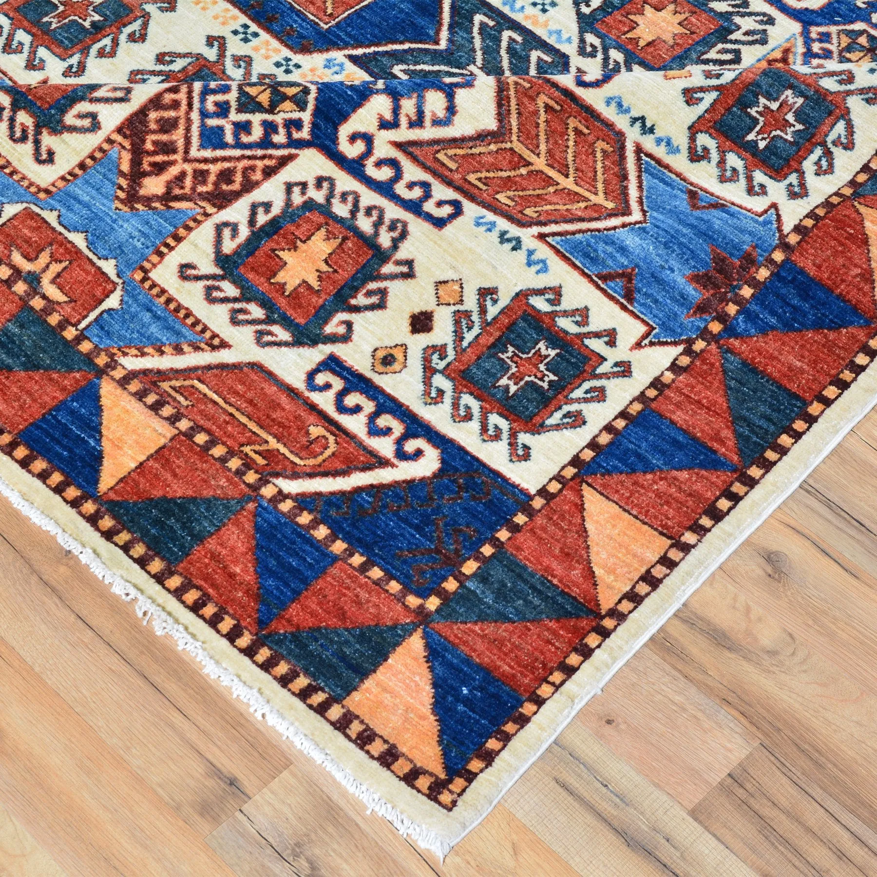 Hand-Knotted Peshawar Geometric Design Wool Rug (Size 8.1 X 9.9) Brral-3360