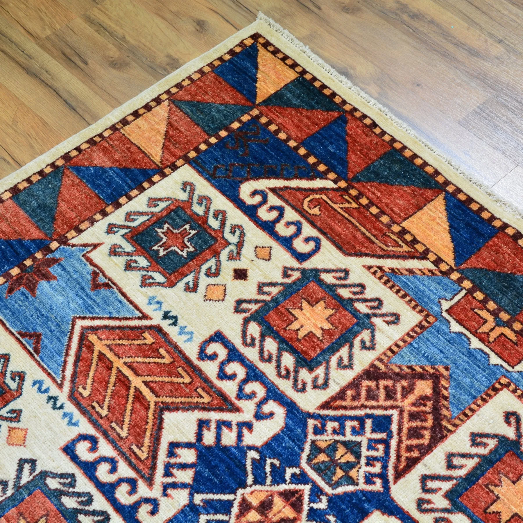 Hand-Knotted Peshawar Geometric Design Wool Rug (Size 8.1 X 9.9) Brral-3360