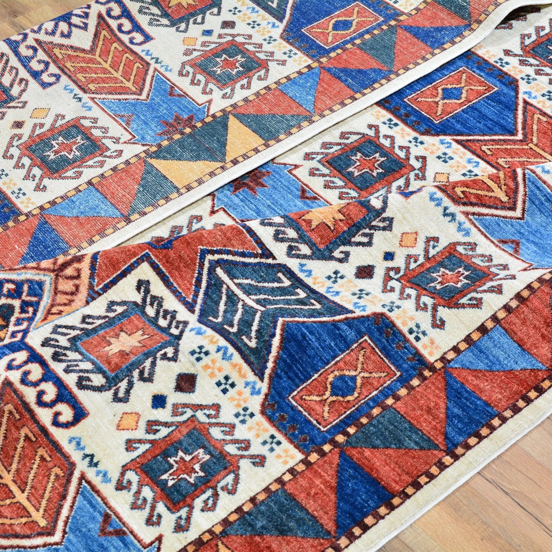 Hand-Knotted Peshawar Geometric Design Wool Rug (Size 8.1 X 9.9) Brral-3360