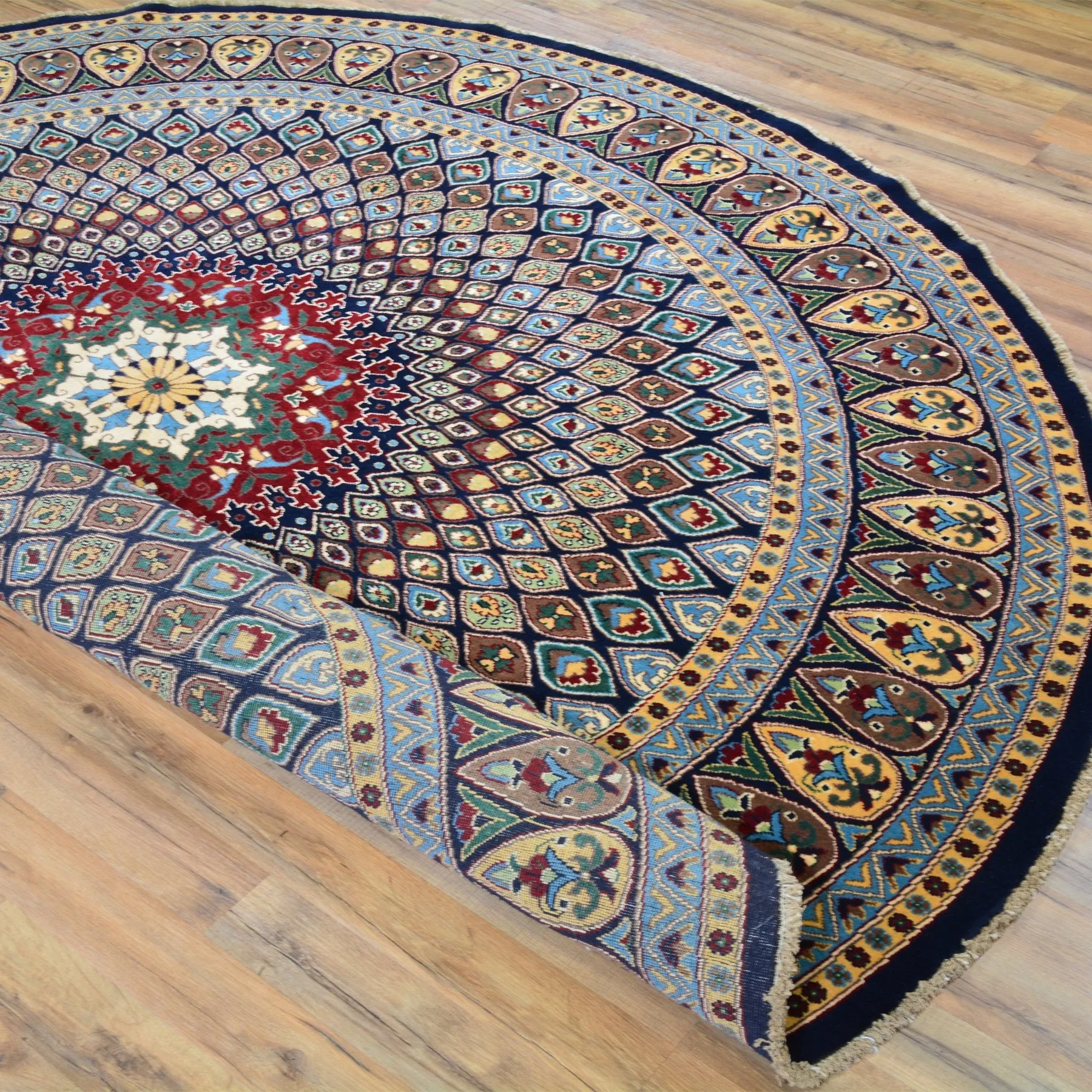 Hand-Knotted Round Peshawar Wool Handmade Rug (Size 8.3 X 8.3) Brral-6471