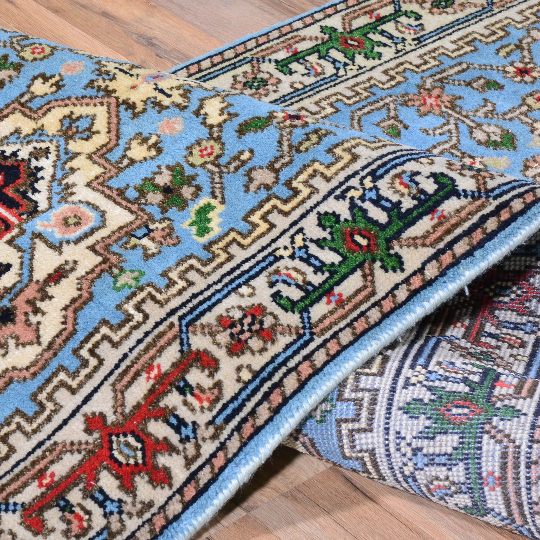 Hand-Knotted Serapi/Hariz Traditional Design 100% Wool Rug (Size 2.8 X 9.11) Brral-1725