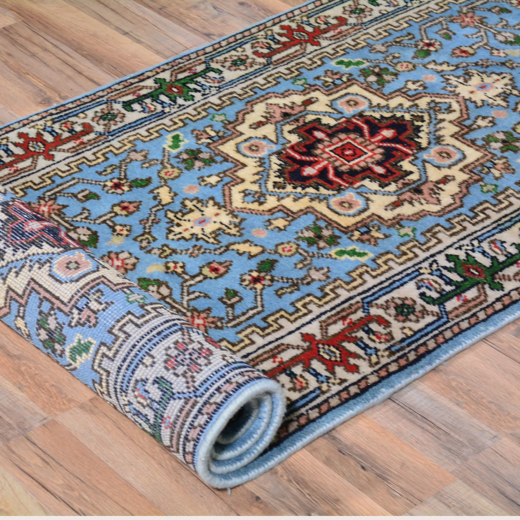 Hand-Knotted Serapi/Hariz Traditional Design 100% Wool Rug (Size 2.8 X 9.11) Brral-1725