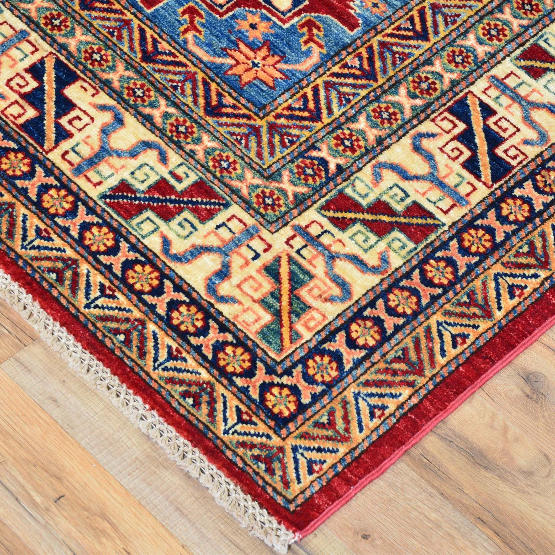 Hand-Knotted Super Kazak Design Handmade Wool Rug (Size 5.0 X 6.7) Brral-4812