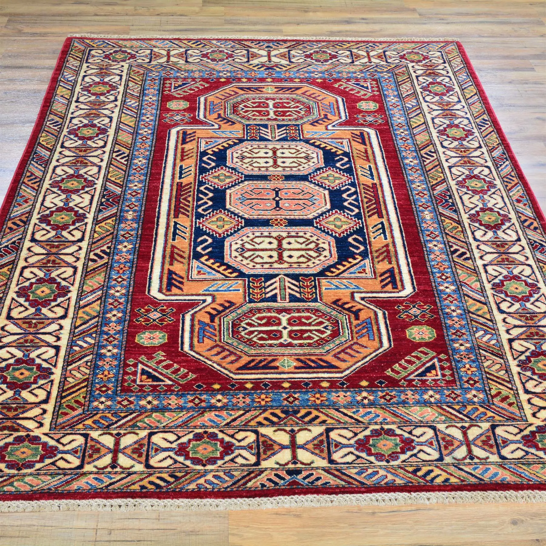 Hand-Knotted Super Kazak Design Wool Handmade Rug (Size 5.0 X 6.10) Brral-3231