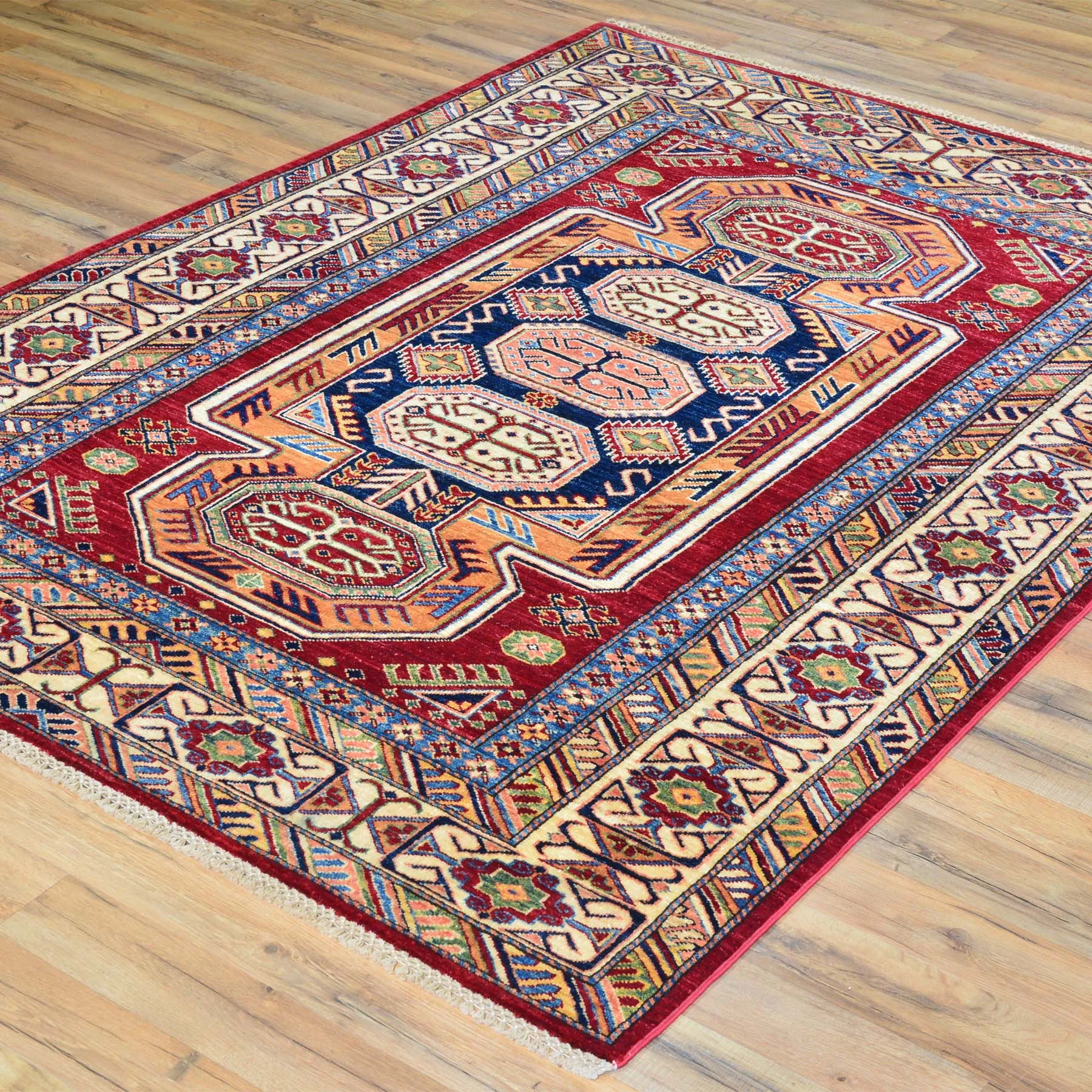 Hand-Knotted Super Kazak Design Wool Handmade Rug (Size 5.0 X 6.10) Brral-3231