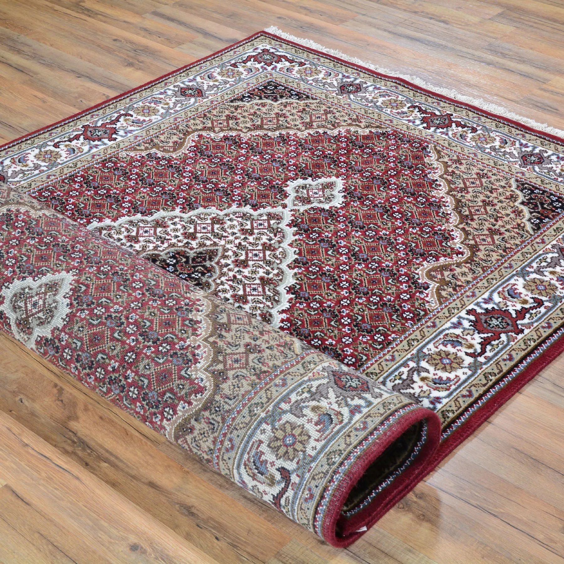 Hand-Knotted Tabriz Design Handmade Wool Rug (Size 4.2X 6.2) Brral-6645