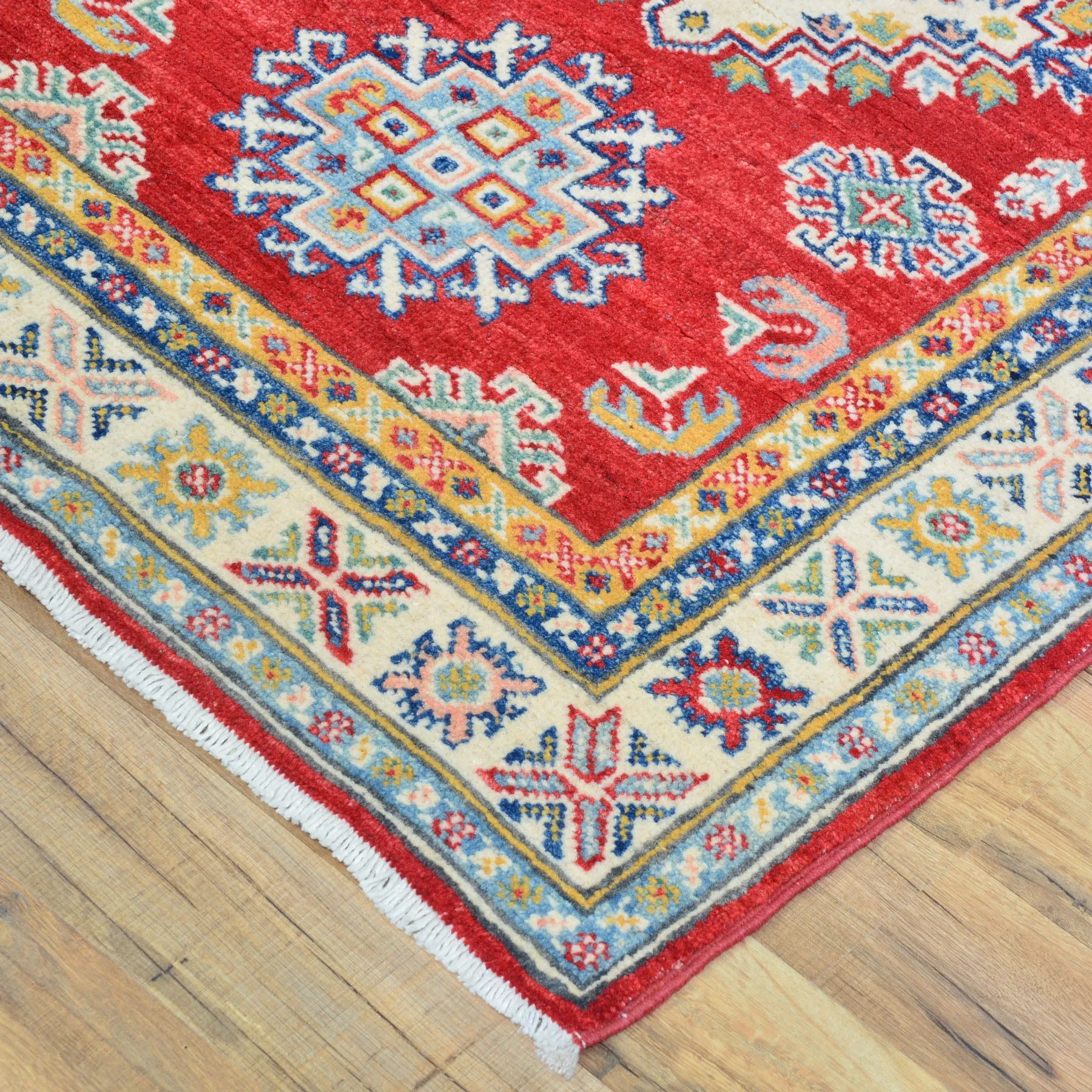 Hand-Knotted Traditional Caucasian Design Handmade Wool Rug (Size 2.9 X 8.1) Cwral-10890