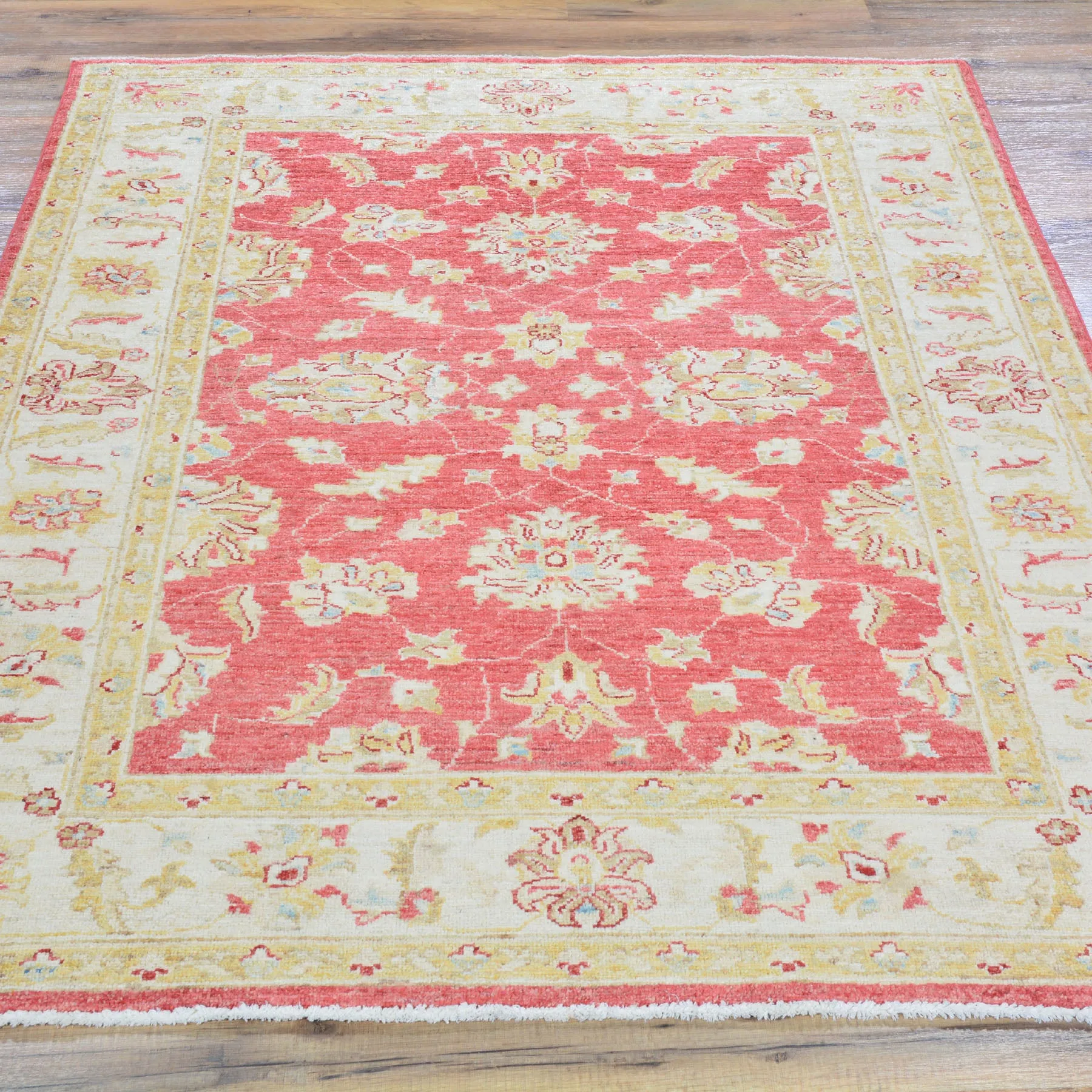 Hand-Knotted Traditional Chobi Oushak Design Wool Rug (Size 4.0 X 5.8) Brral-657