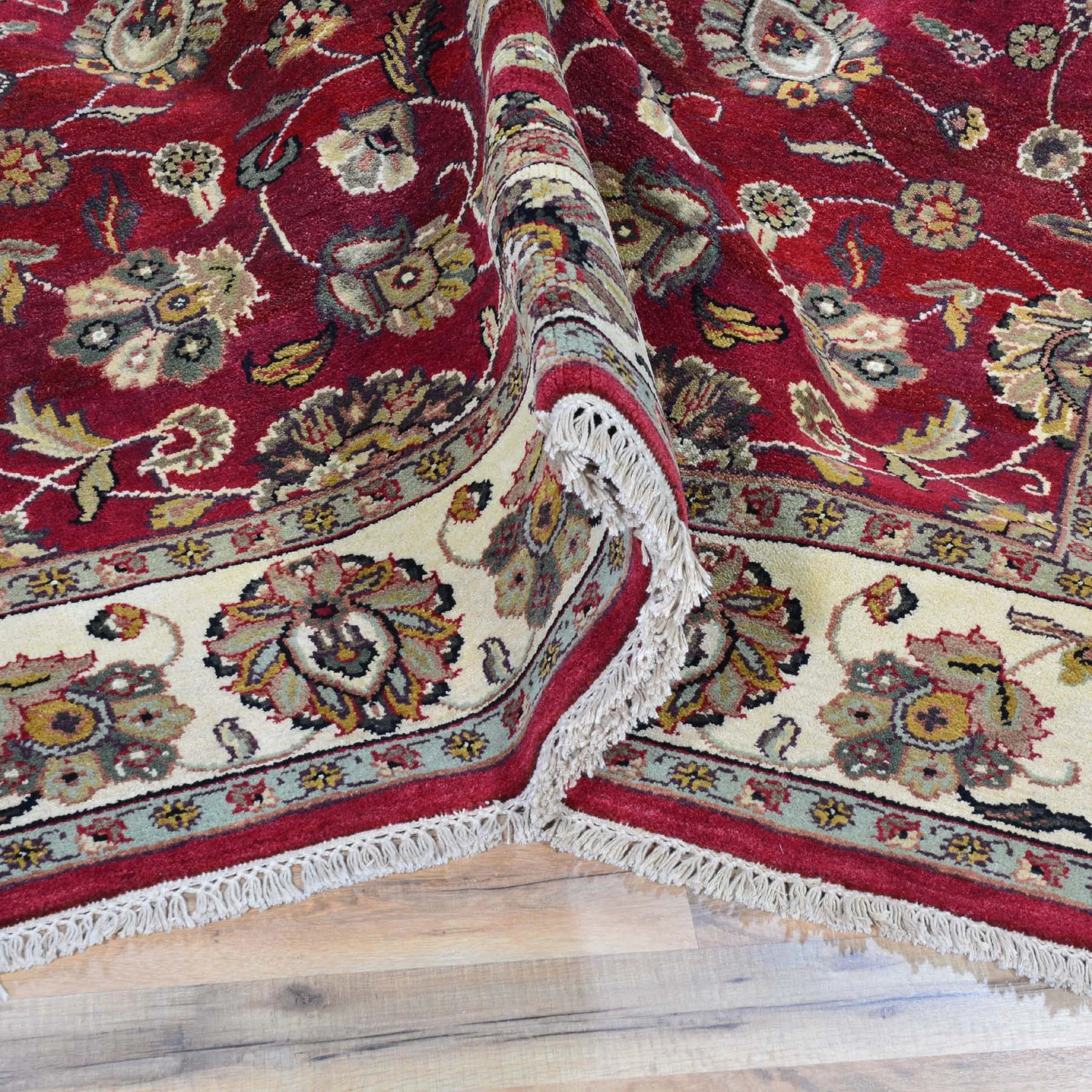 Hand-Knotted Traditional Classic Design Wool Handmade Rug (Size 6.0 X 9.2) Brral-300