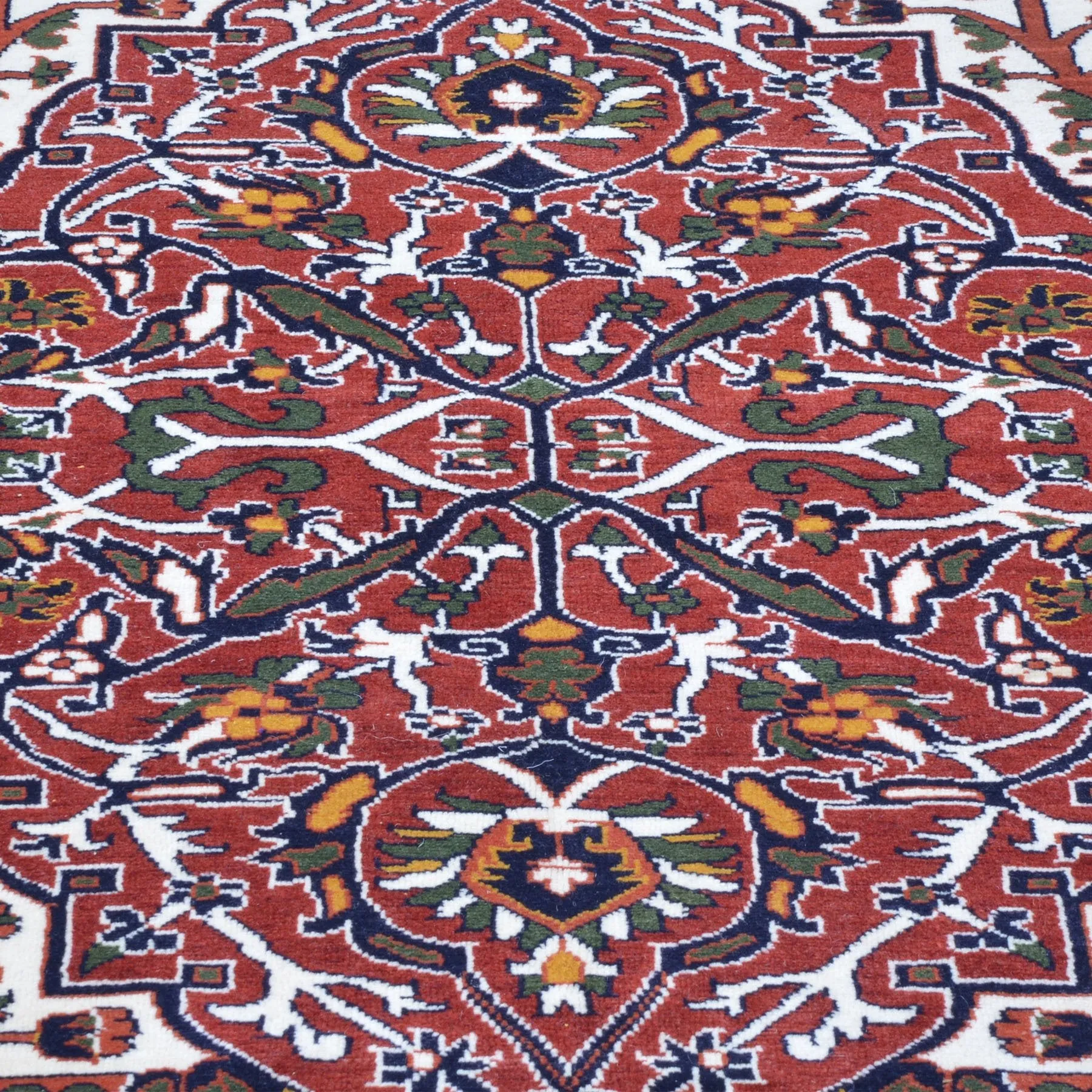 Hand-Knotted Traditional Fine 100% Wool Handmade And Rug (Size 6.6 X 10.6) Brral-918