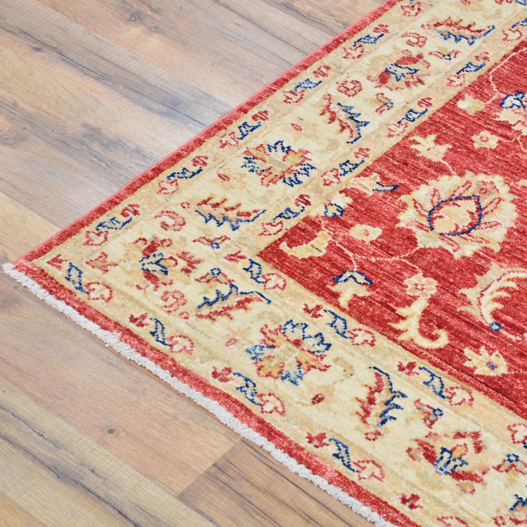 Hand-Knotted Traditional Peshawar Tribal Chobi Wool Rug (Size 3.3 X 5.3) Cwral-9135
