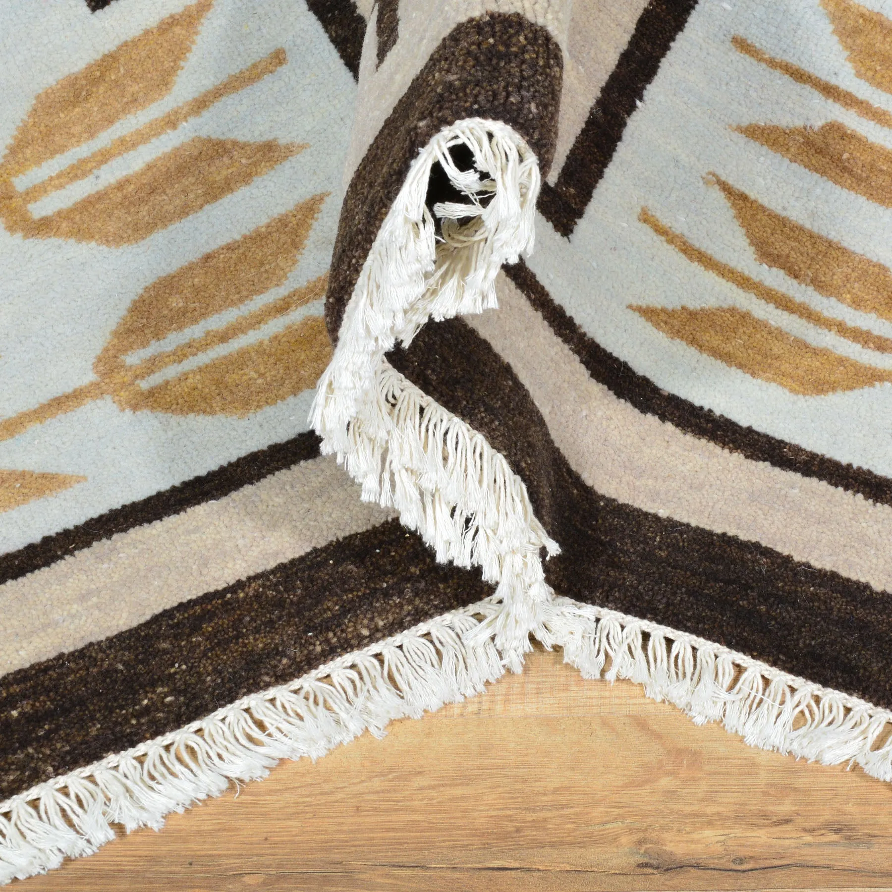 Hand-Knotted Tribal Peshawar Navajo Design Wool Rug (Size 5.1 X 8.2) Cwral-7305