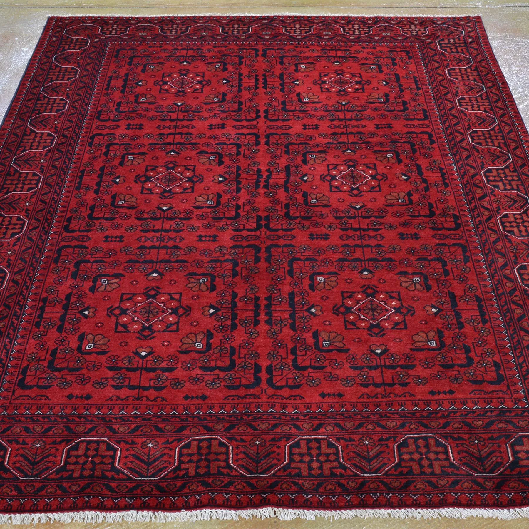 Hand-Knotted Tribal Turkoman Khal Mohammadi Design Wool Rug (Size 4.10 X 6.5) Brrsf-759