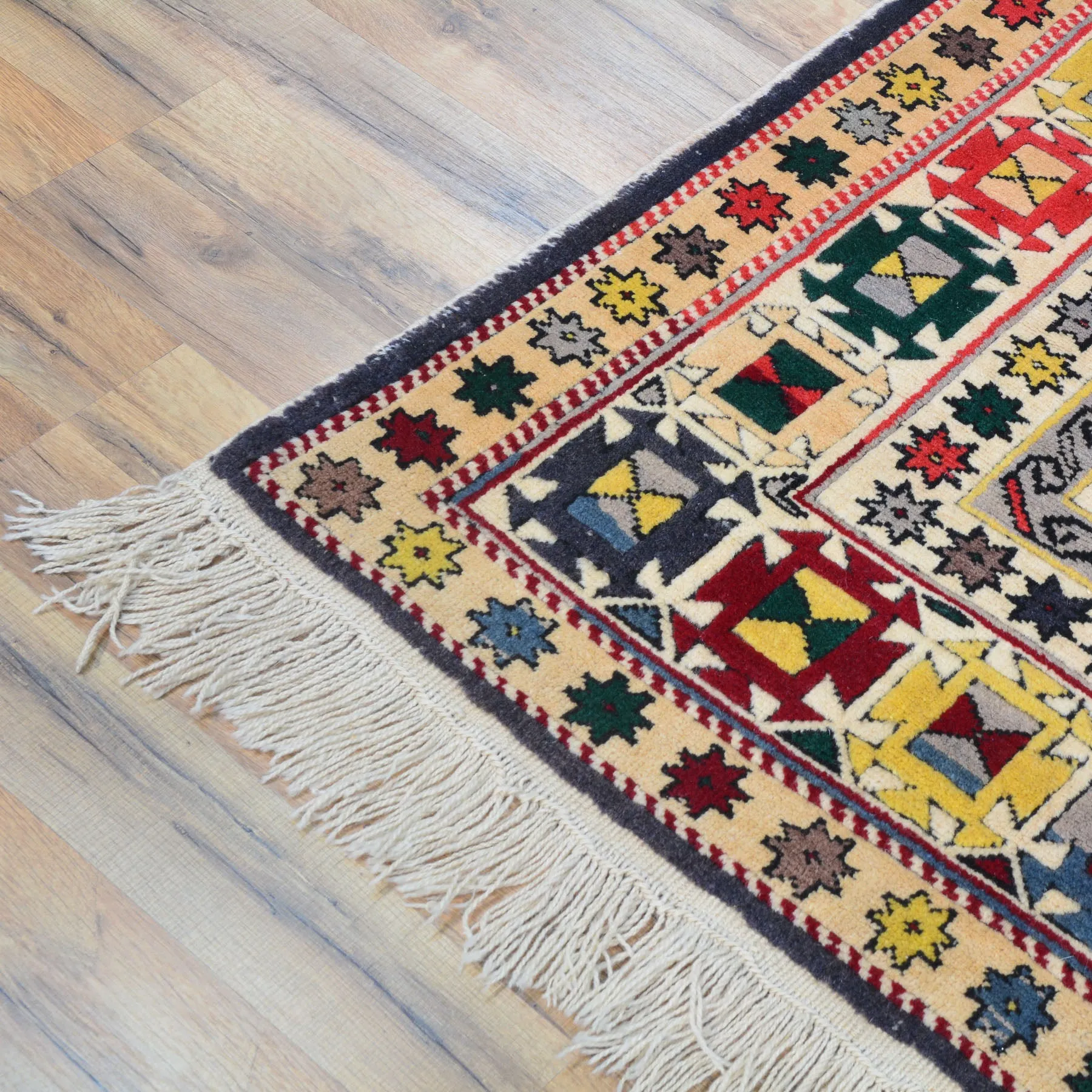 Hand-Knotted Turkish Kazak Tribal Design Handmade Wool Rug (Size 4.4 X 7.1) Brral-4809