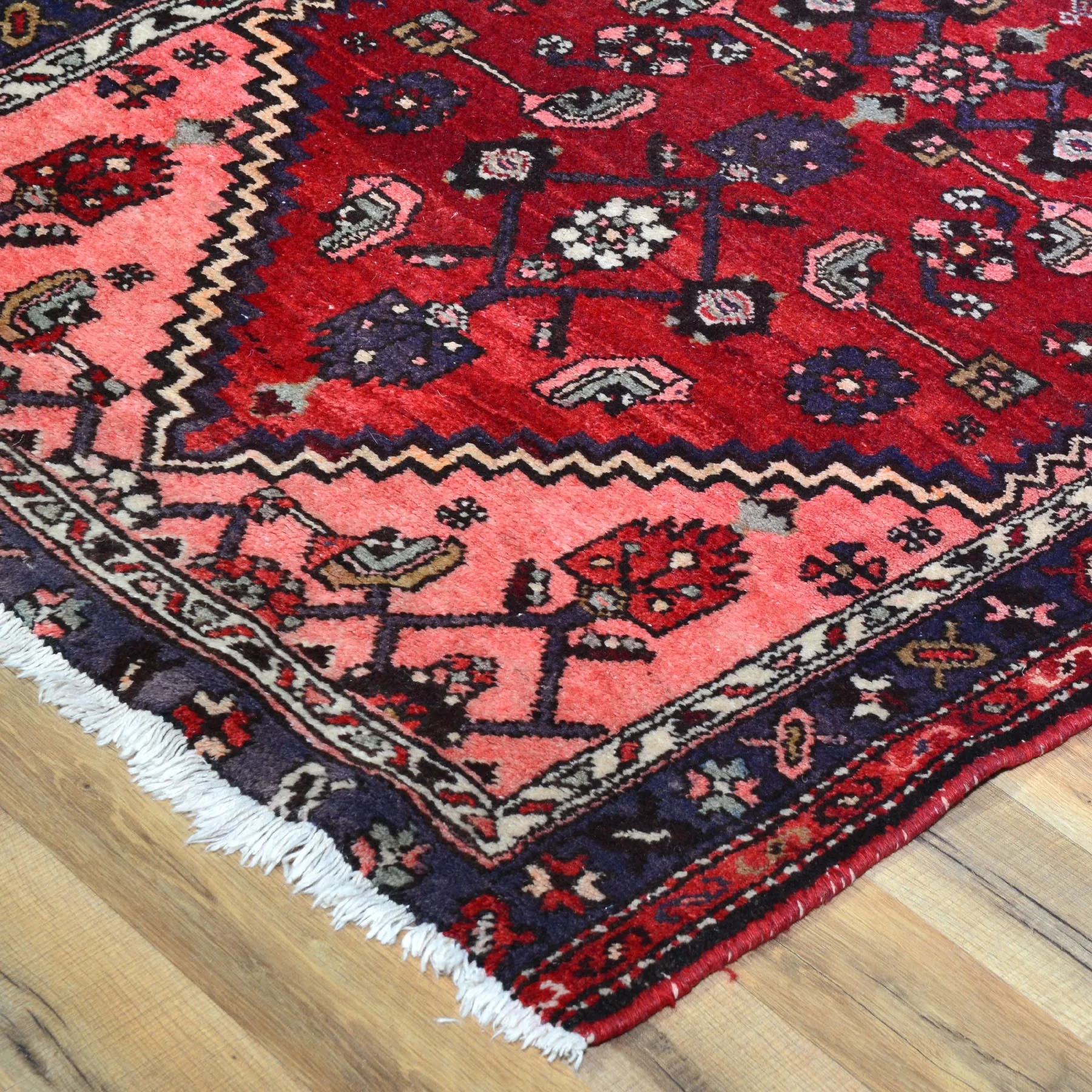 Hand-Knotted Vintage Traditional Tribal 100% Wool Rug (Size 3.2 X 8.11) Brral-2925